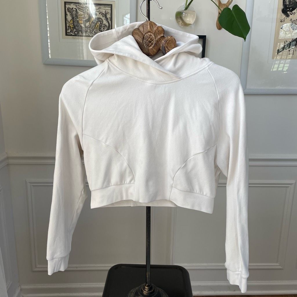 Other Alphalete Cropped White Hoodie Sweatshirt Logo s Size S / US 4 / IT 40 - 1 Thumbnail