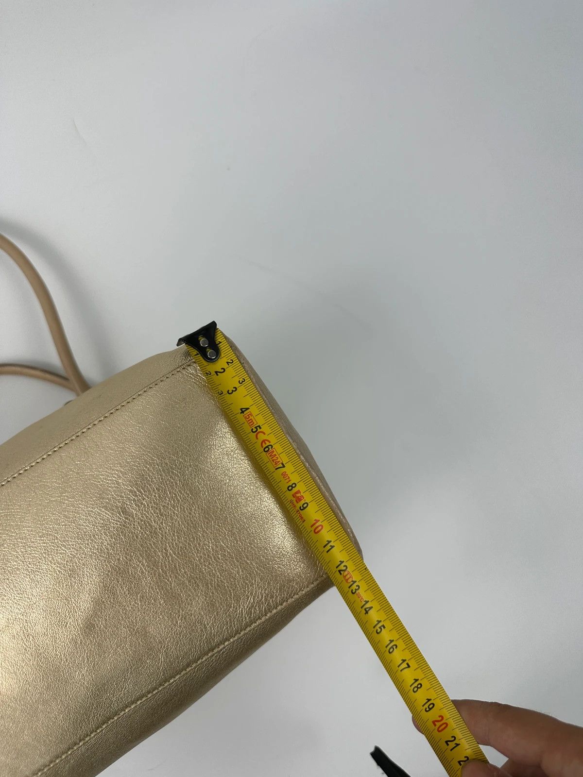 Miu Miu Miu Miu 90’s Gold Leather Shiny Boston Handbag ShoulderBag Size ONE SIZE - 19 Thumbnail