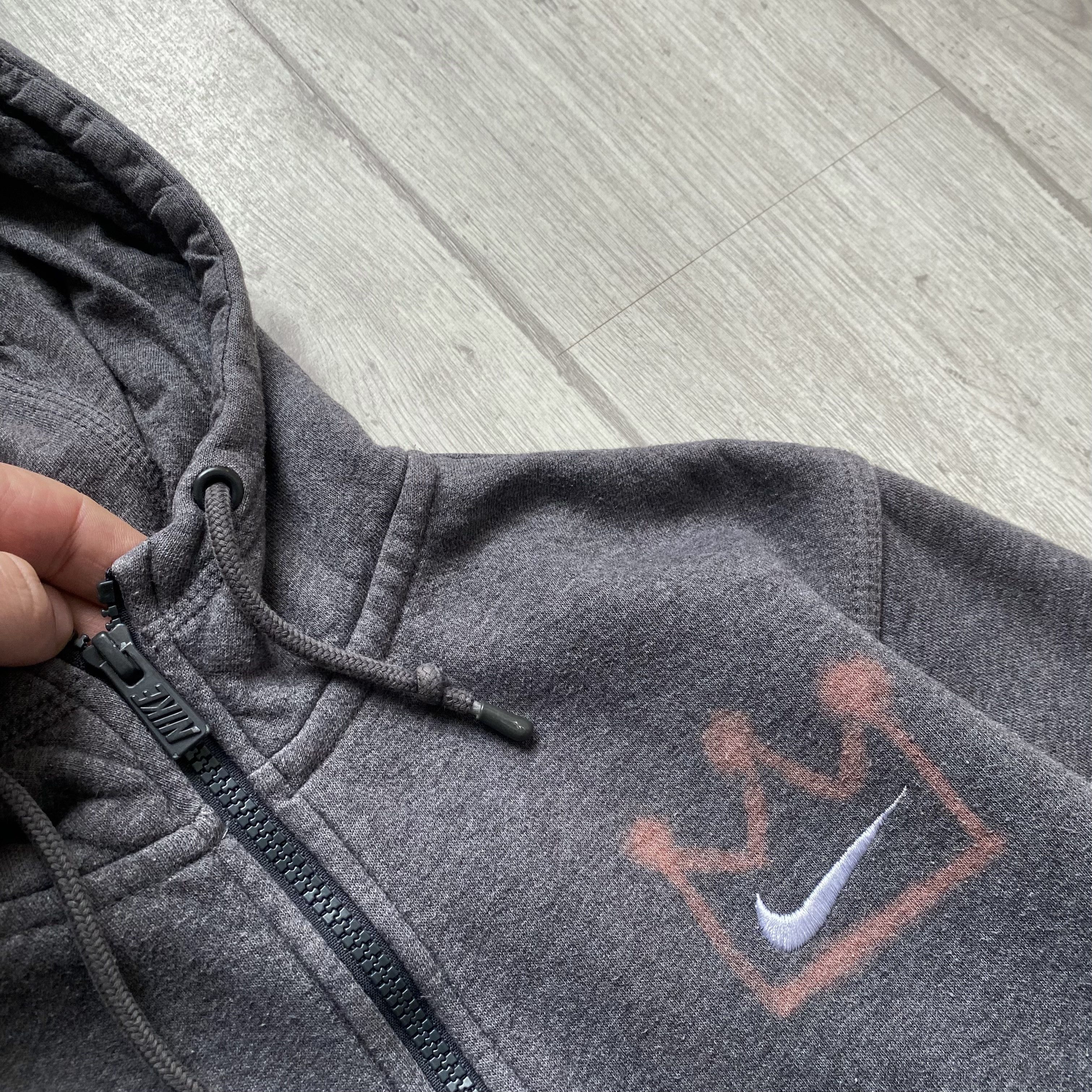 Nike 🔥King Nike Big Swoosh Custom Hoodie Vintage Y2K Handmade Size US M / EU 48-50 / 2 - 5 Thumbnail