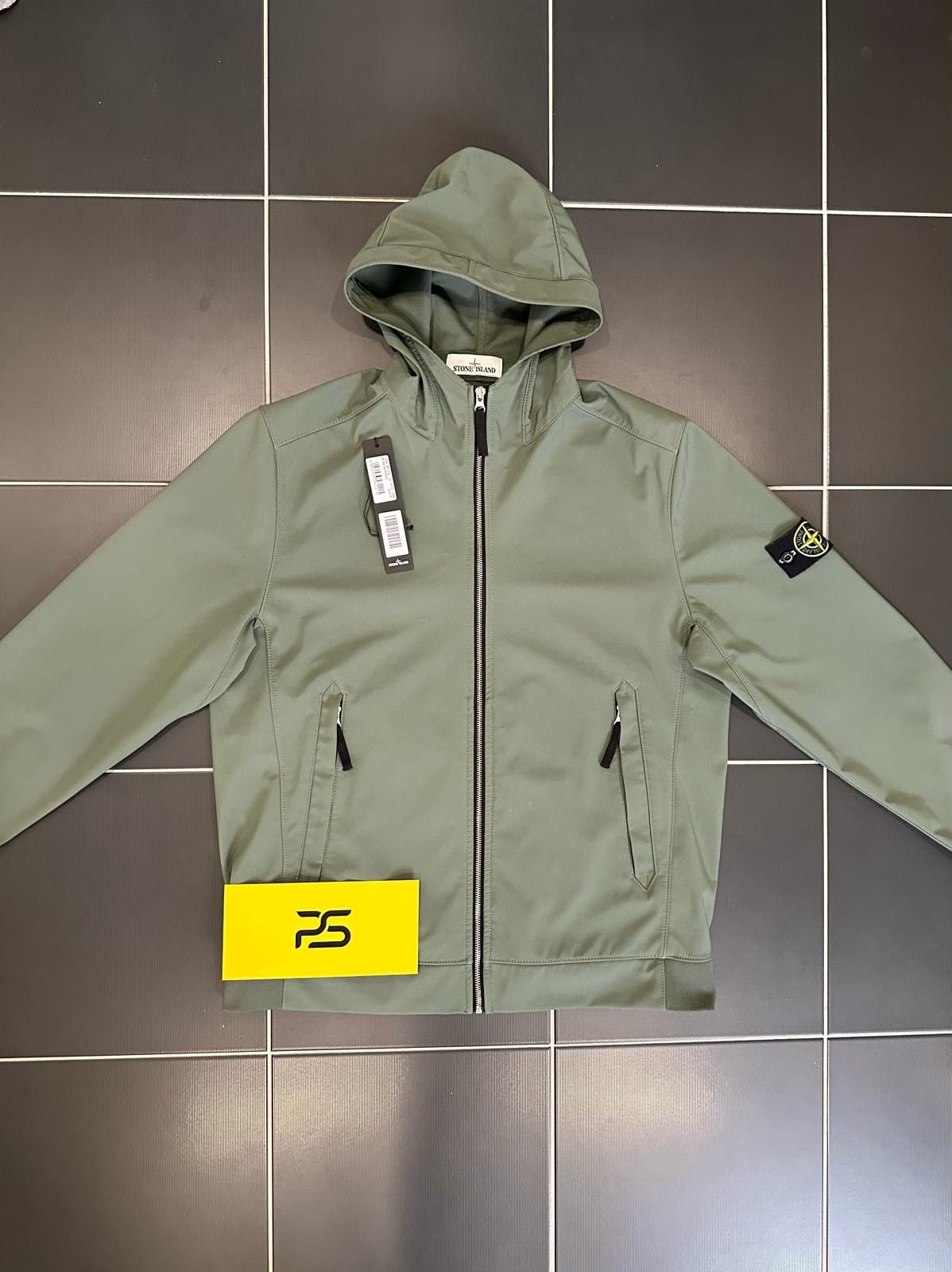 image of Stone Island Soft-Shell Jacket Green, Men's (Size XL)