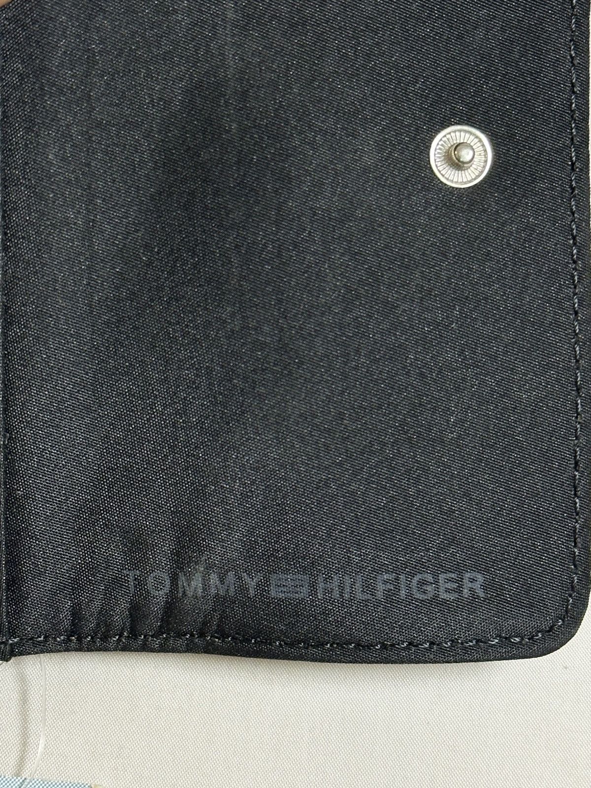 Tommy Hilfiger Tommy Hilfiger monogram canvas wallet. Size ONE SIZE - 5 Thumbnail