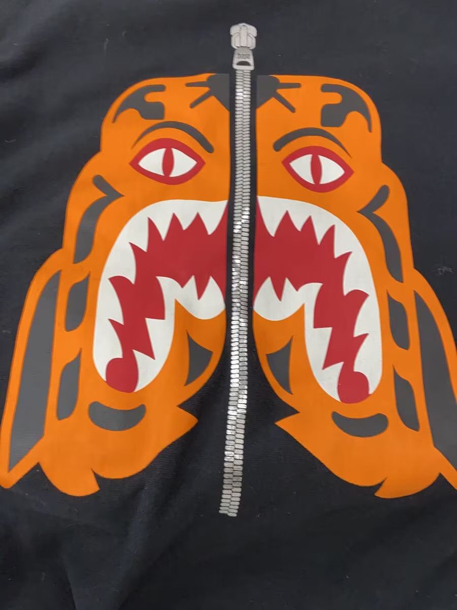 Bape A Bathing Ape Tiger Print Cotton Crew Neck Sweatshirt Black Size US M / EU 48-50 / 2 - 9 Thumbnail