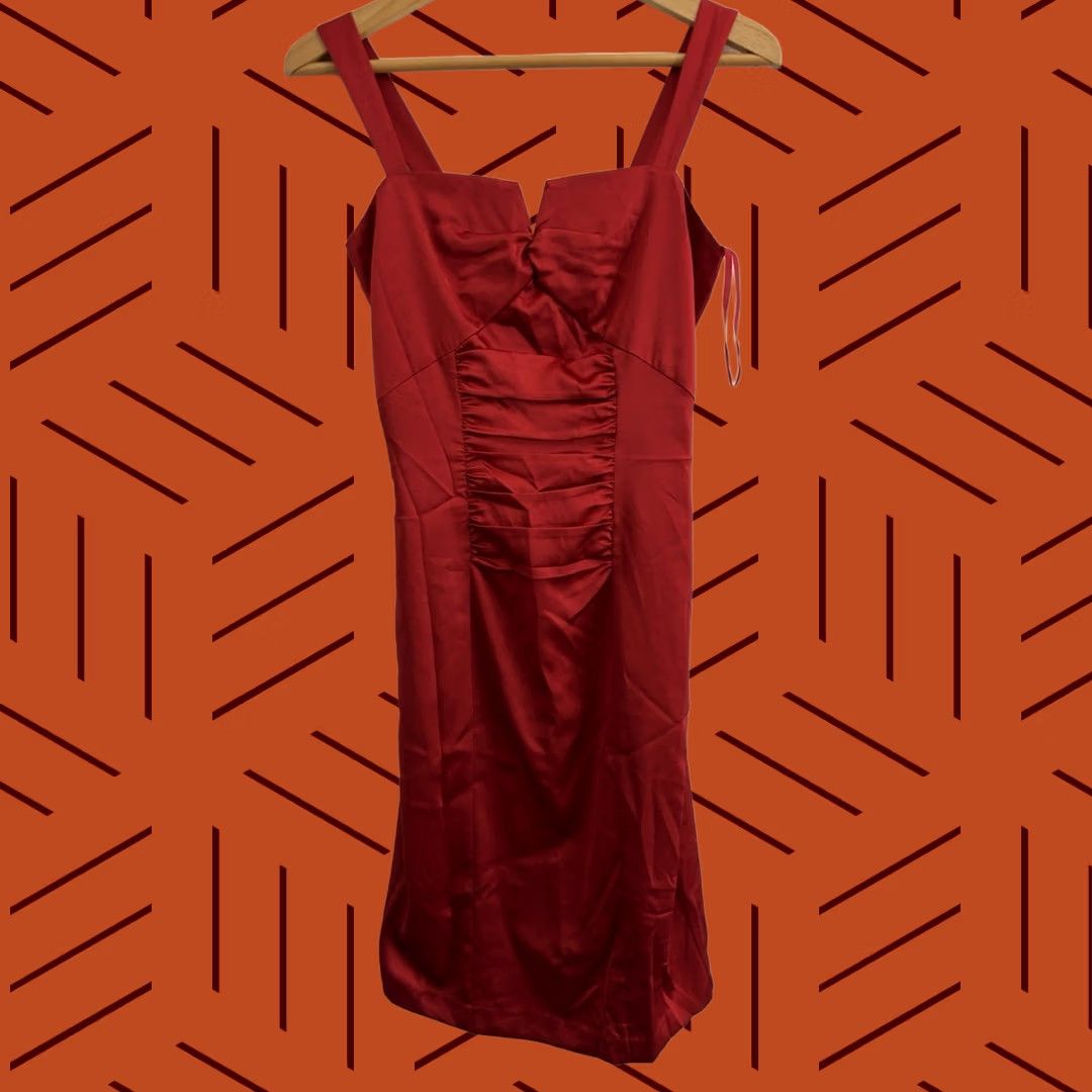 Vintage NEWPORT NEWS Red Ruched Dress Sleeveless Square Neck Knee Length Women Size 4 Size S / US 4 / IT 40 - 1 Thumbnail