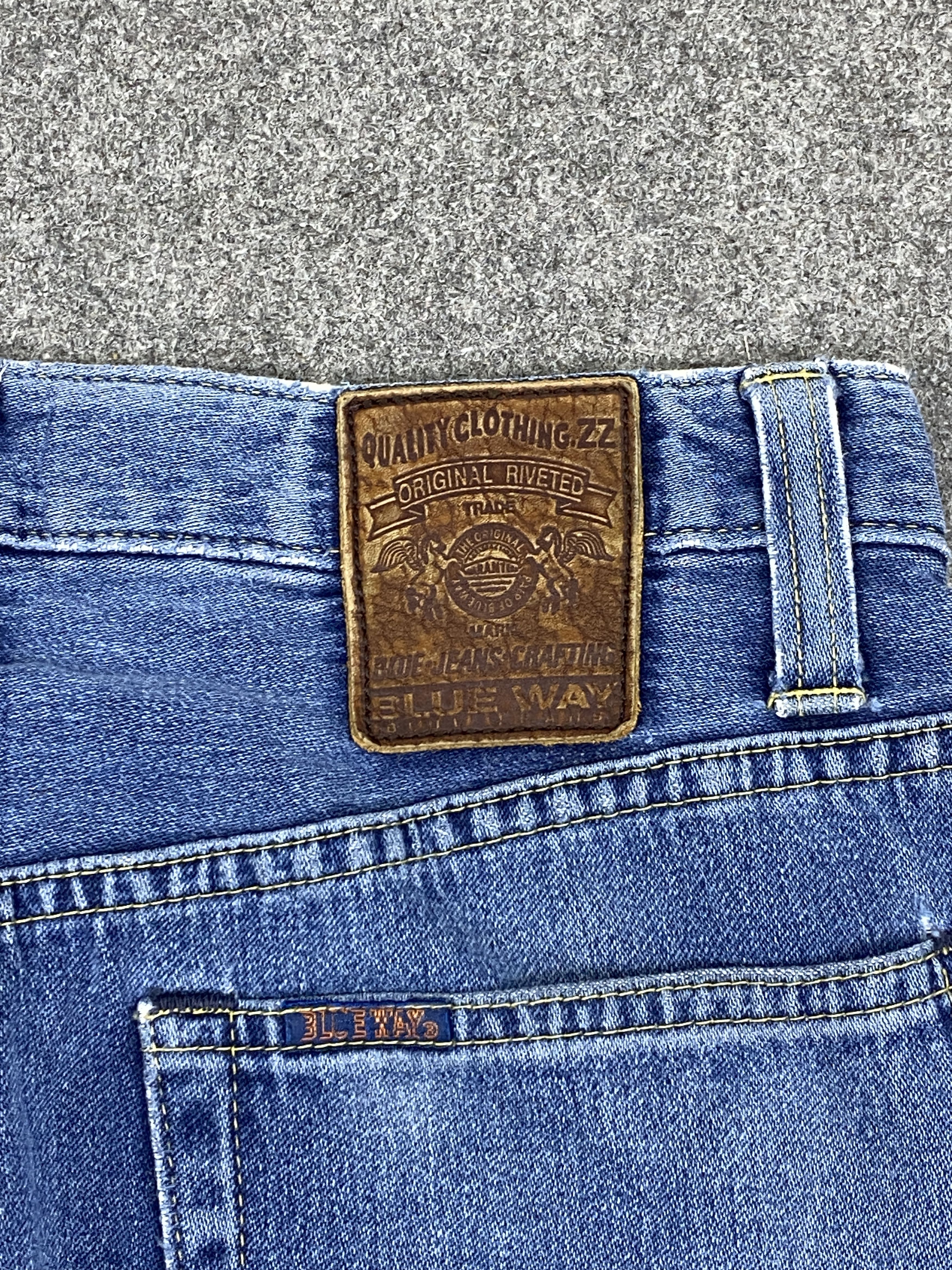 Japanese Brand Vintage Blueway Distressed Faded Blue Jeans DP2746 Size US 28 / EU 44 - 5 Thumbnail