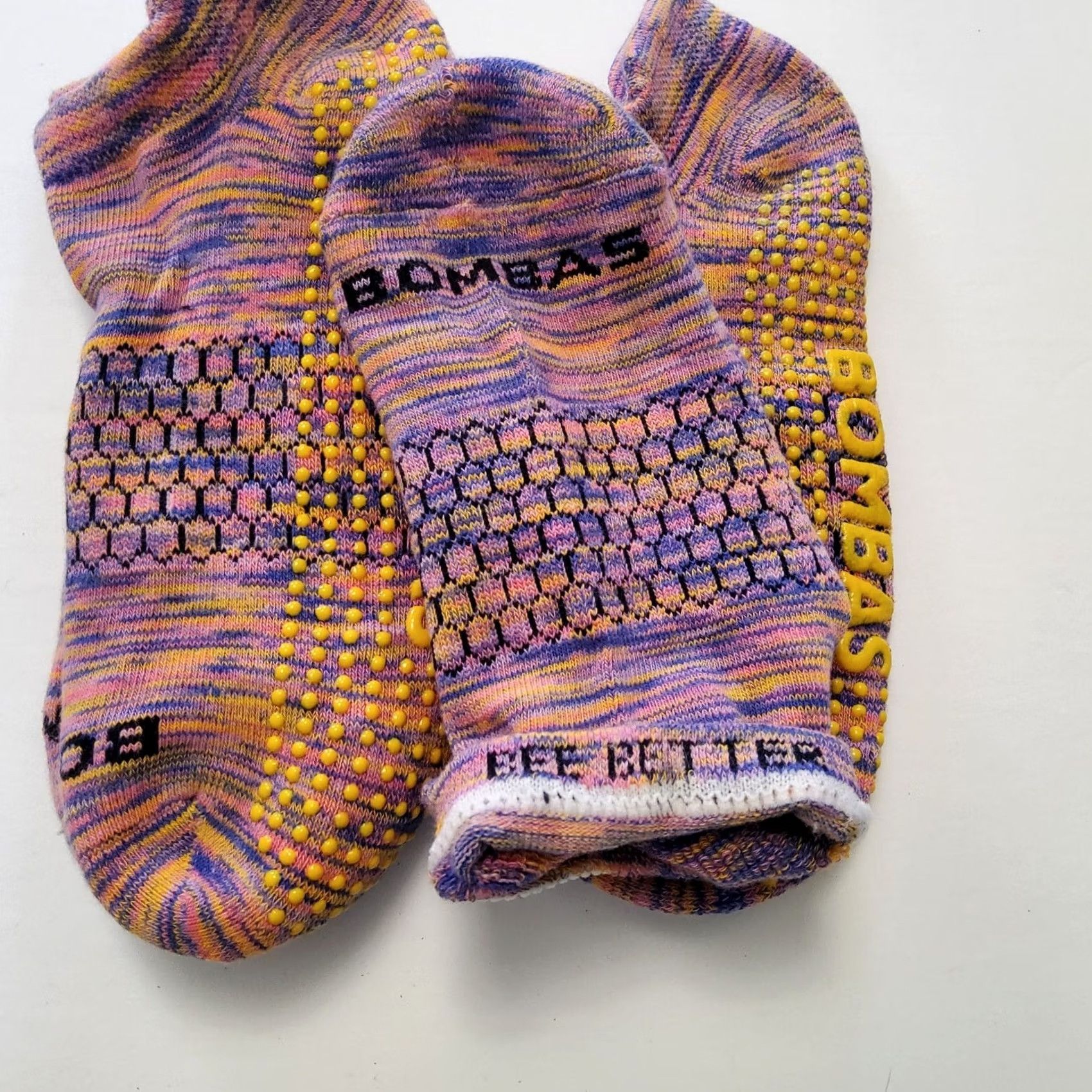 Vintage Bombas Grippers Socks Lot Of 2 Pairs Space Dye Ankle Grip Socks Size M Pink Womens Size ONE SIZE - 2 Thumbnail