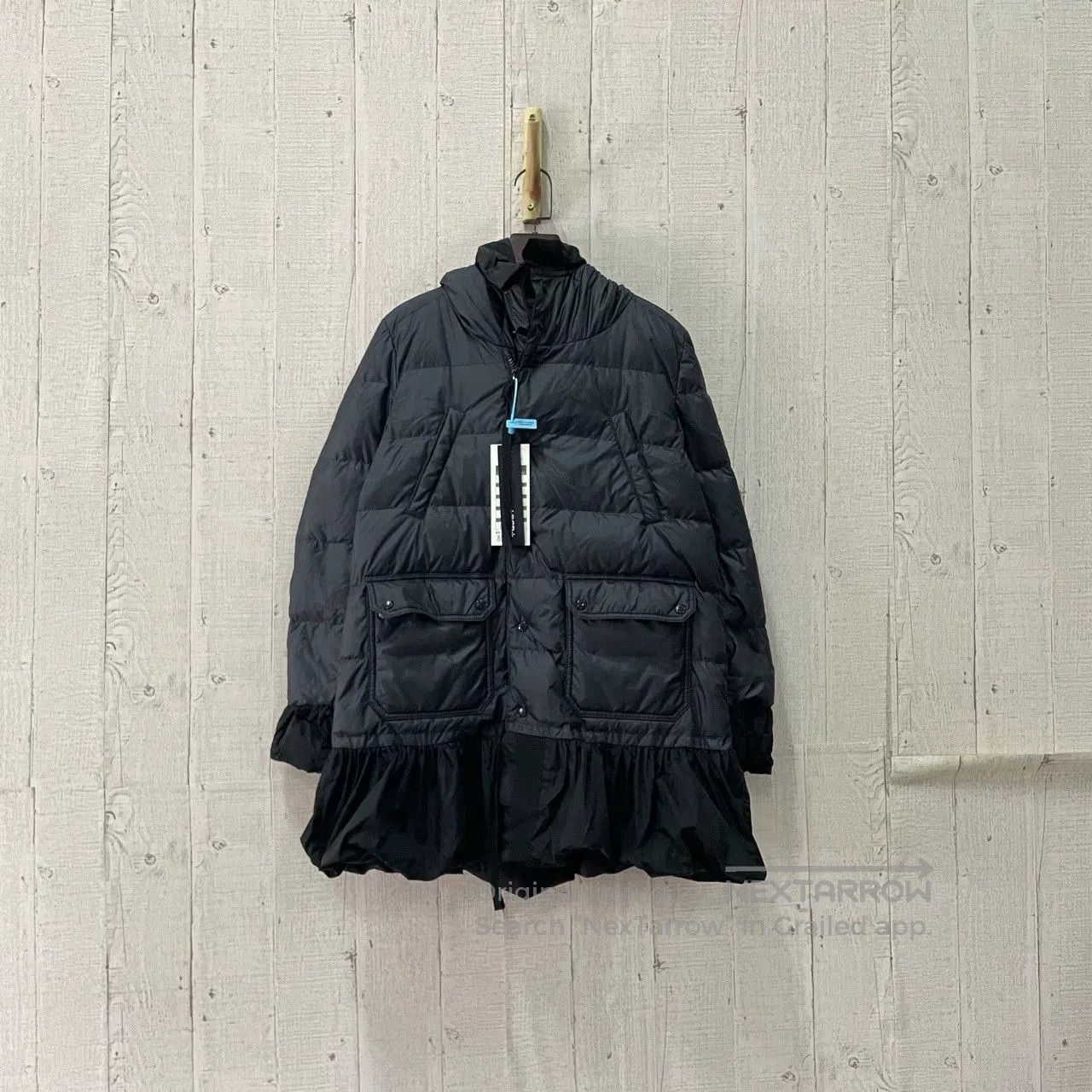 Moncler Moncler Ruffle Hem Down Jacket. Size S / US 4 / IT 40 - 1 Thumbnail