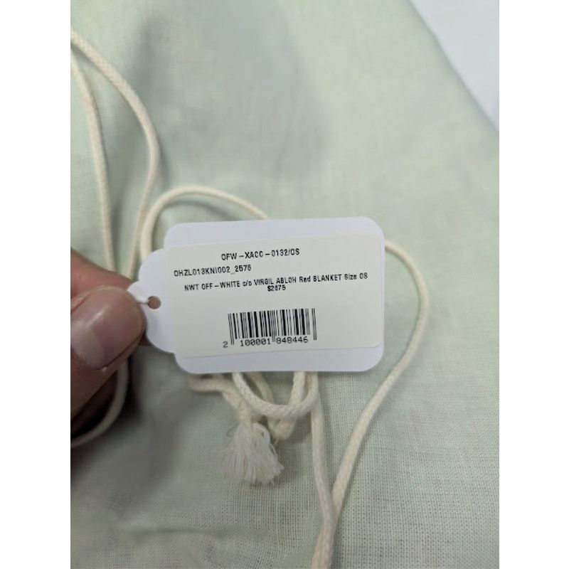 Off-White o1rshd1 Size: OS / CNY Home Blanket in Red Gold Size ONE SIZE - 21 Thumbnail