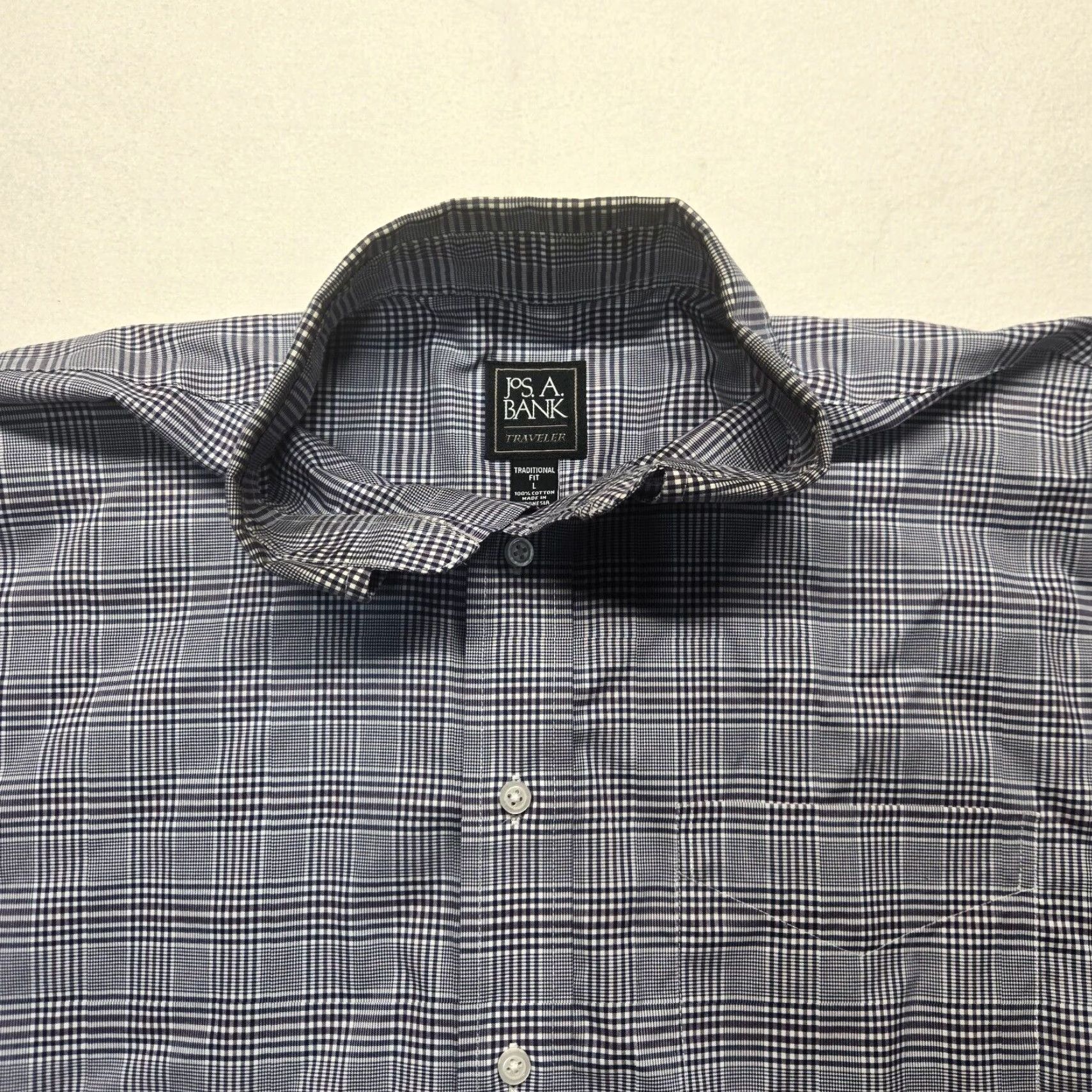 Jos. A. Bank Jos A Bank Shirt Mens L Black Plaid Button-Up Long Sleeve Reg Fit Size US L / EU 52-54 / 3 - 2 Thumbnail