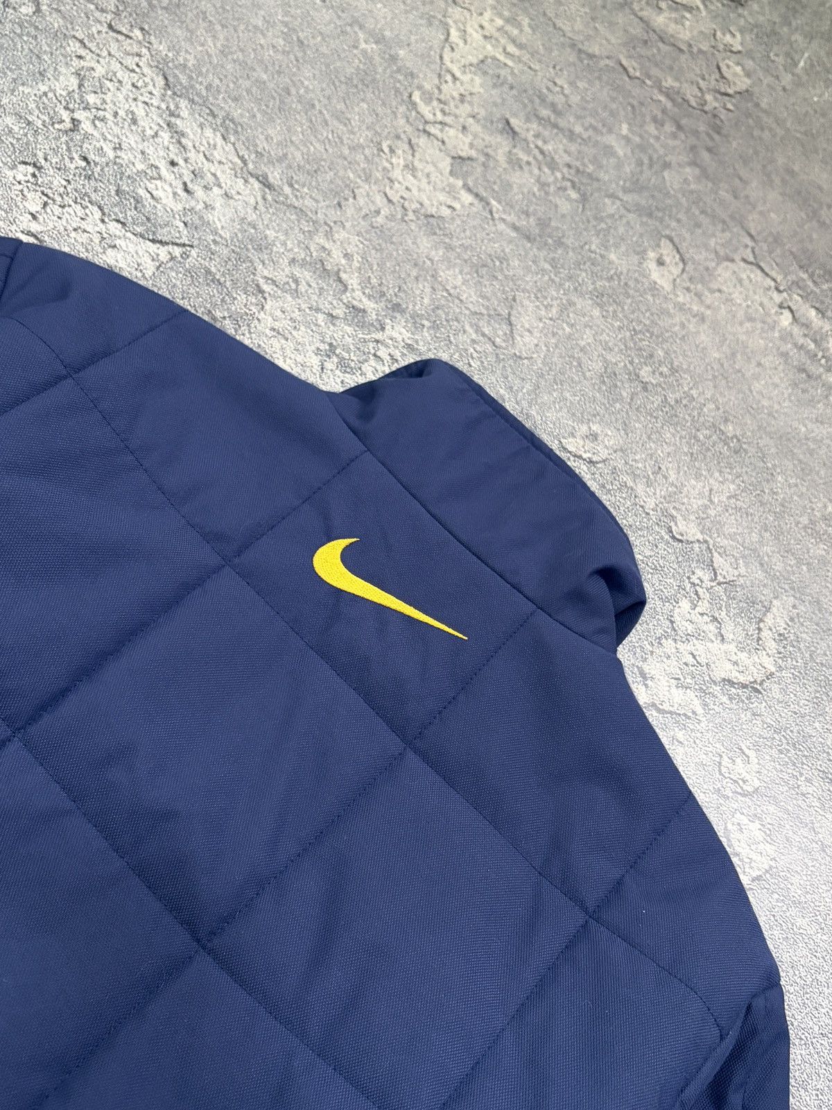 Nike Vintage Nike Quilted Puffer Jacket Navy Blue Yellow Swoosh S Size S / US 4 / IT 40 - 12 Thumbnail