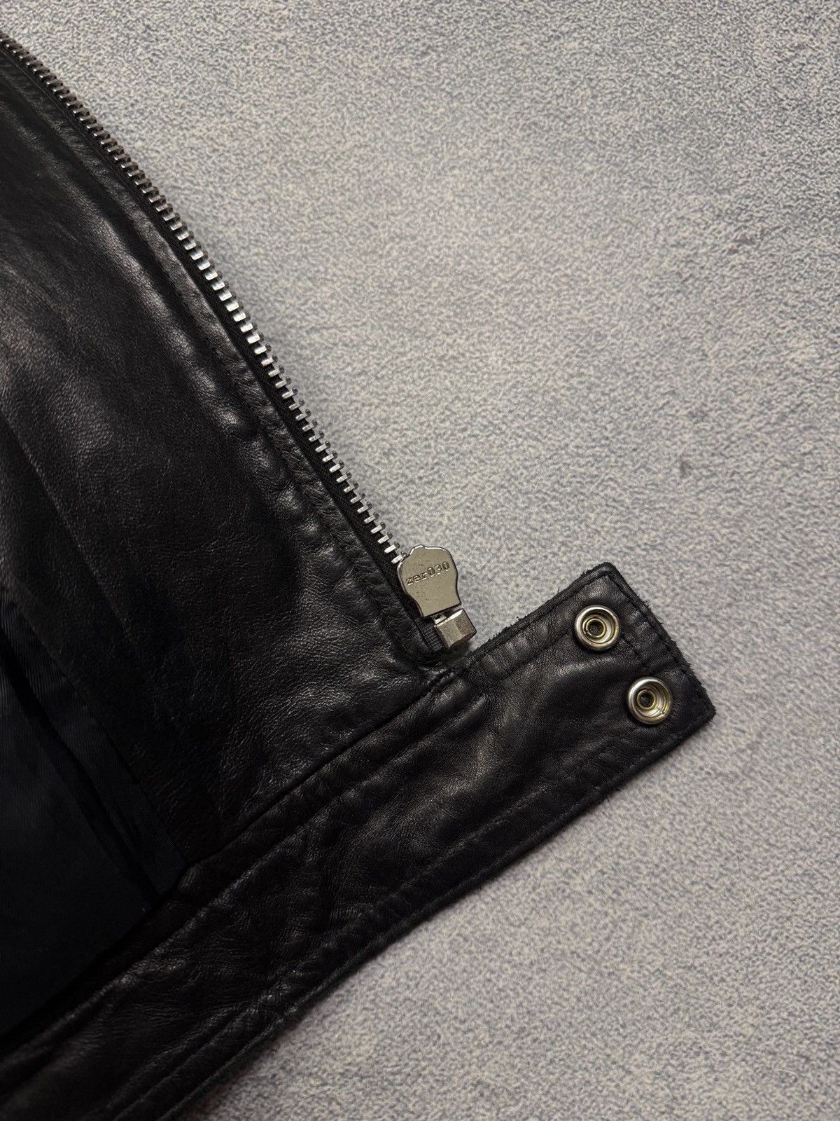 Diesel Vintage Diesel Women’s Cropped Leather Jacket MADE IN ITALY Size XS / US 0-2 / IT 36-38 - 14 Thumbnail