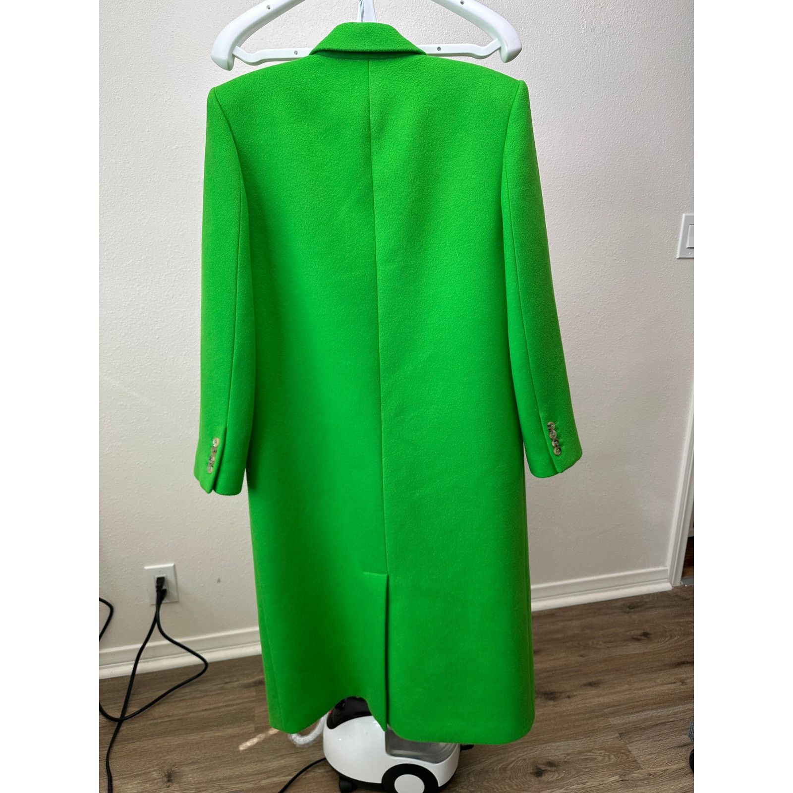 Alexander McQueen Alexander McQueen Lime Green Fitted Wool Coat Made in Italy Size M / US 6-8 / IT 42-44 - 2 Thumbnail