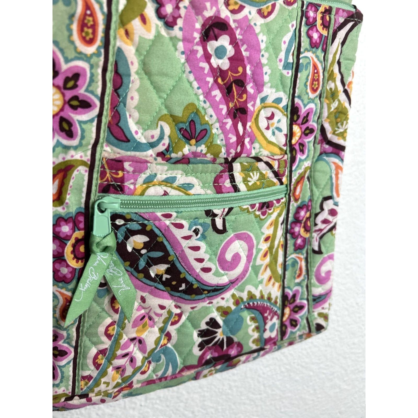 Vera Bradley Vera Bradley Tutti Frutti Shoulder Bag Tote Purse Quilted Multicolor Green Paisley Medium Women Adjustable Strap Pockets Magnetic Closure Size ONE SIZE - 4 Thumbnail