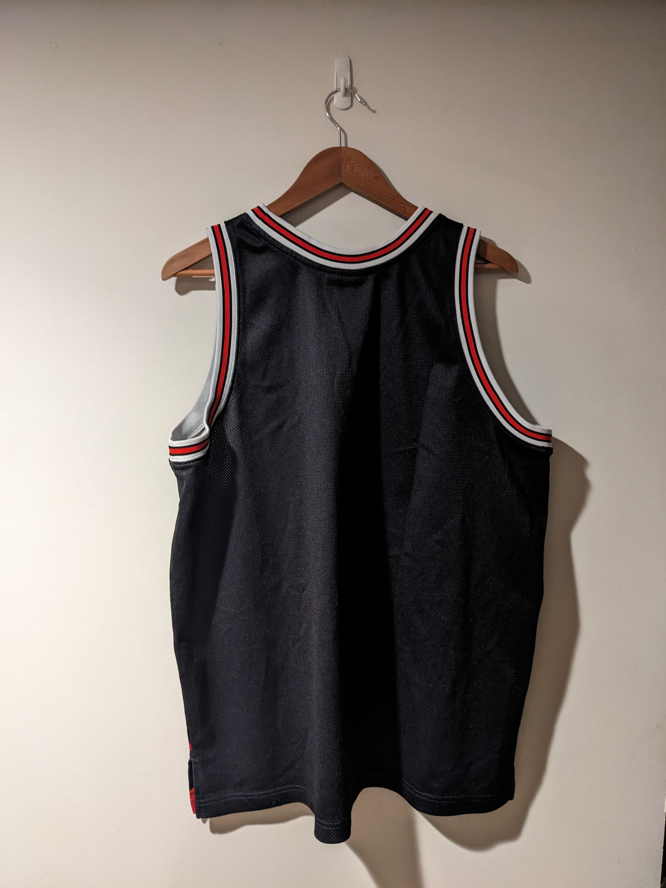 Mitchell & Ness × NBA Mitchell and Ness Chicago Bulls NBA Basketball Jersey Size US XL / EU 56 / 4 - 7 Thumbnail