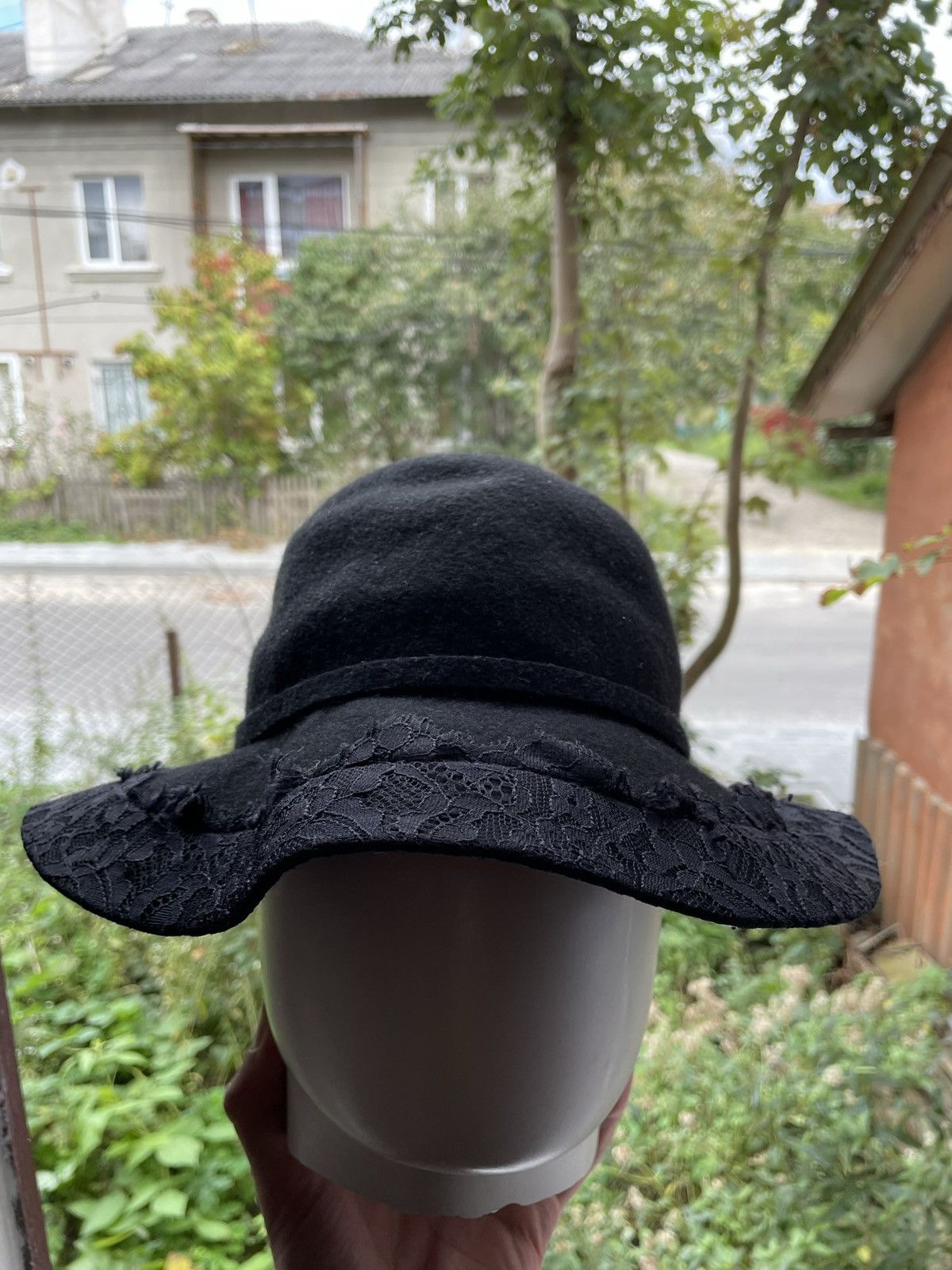 BCBGeneration BCBGeneration woman wool hat classic formal style size M Size ONE SIZE - 1 Thumbnail
