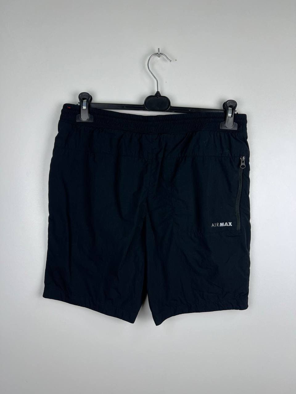 Vintage Nike Air Max streetwear shorts size M/31 Size US 31 - 2 Thumbnail