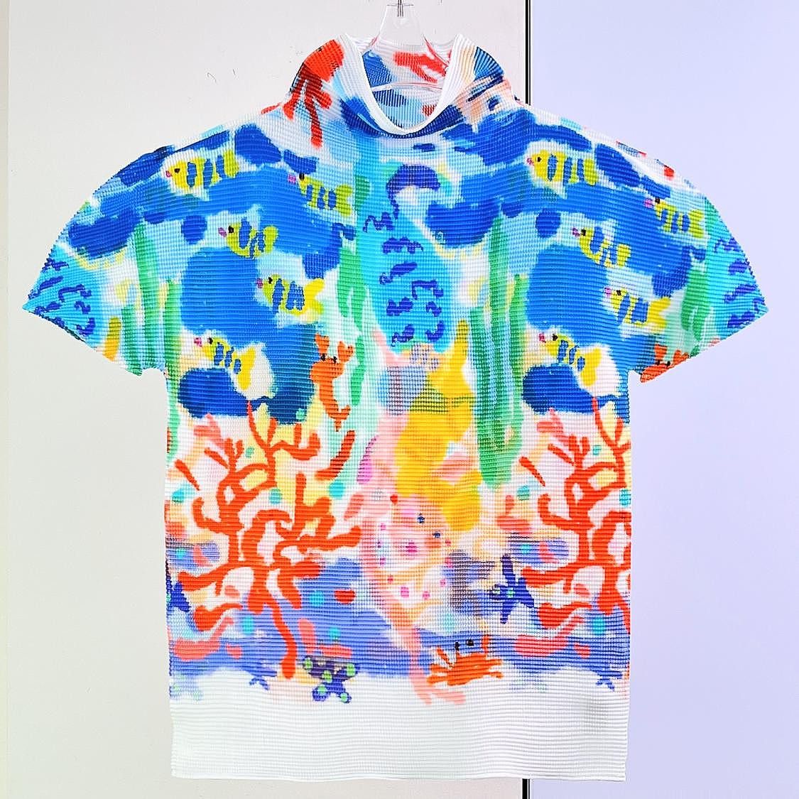 Issey Miyake Issey Miyake Marine Print Pleated Short Sleeve Top One Size Size ONE SIZE - 1 Thumbnail