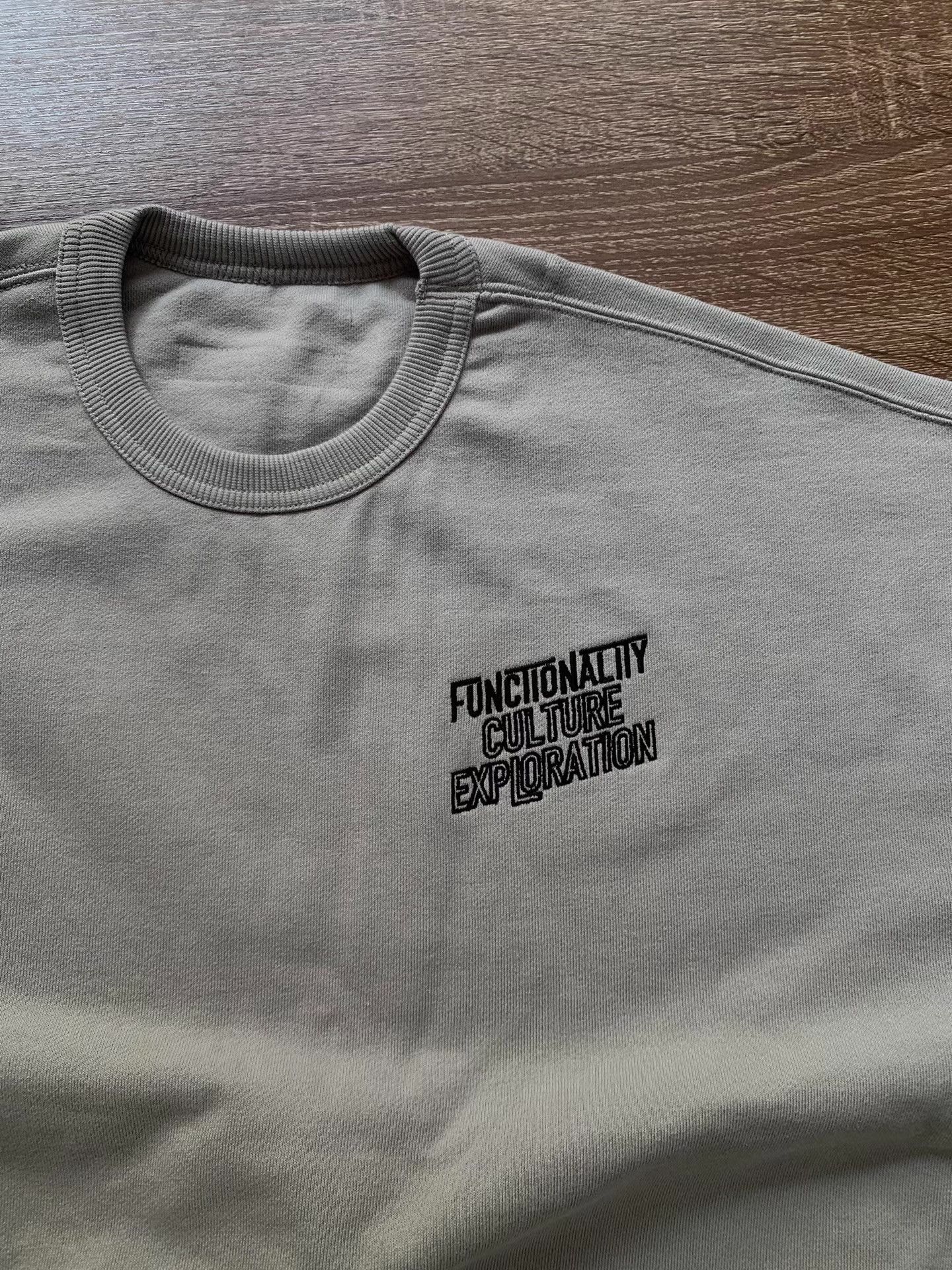 F/CE F/CE. EMBROIDERY SWEAT PT Ｑ22 Size US M / EU 48-50 / 2 - 2 Thumbnail