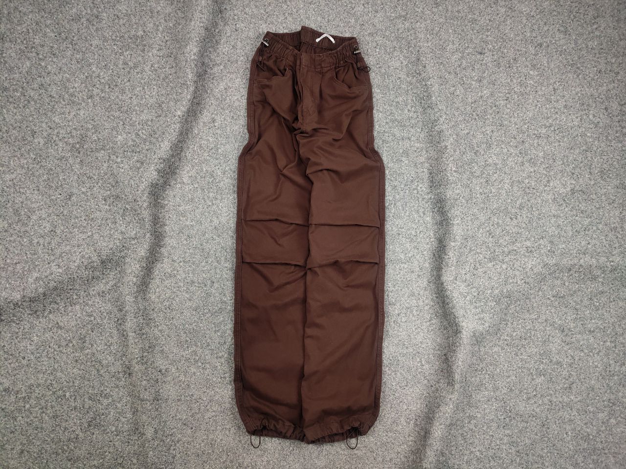 Japanese Brand Vintage Japanese Style Y2K Parachute Brown Baggy Pants Size US 30 / EU 46 - 1 Thumbnail