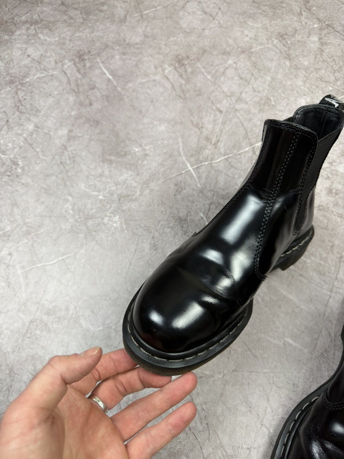 Dr. Martens Dr. Martens Chelsea leather boots Size US 9 / EU 42 - 8 Thumbnail