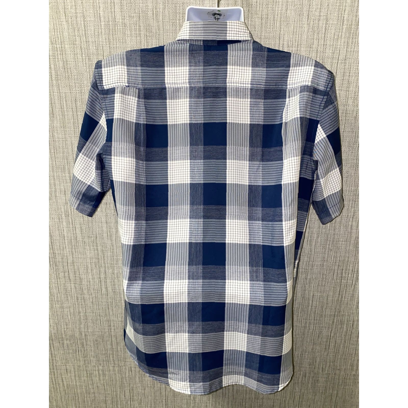 Orvis Orvis Shirt Mens Blue/White Checkered Short Sleeve Butron Front Size M Multicolor Button-Up Collared Button-Up Shirt Size US M / EU 48-50 / 2 - 5 Thumbnail