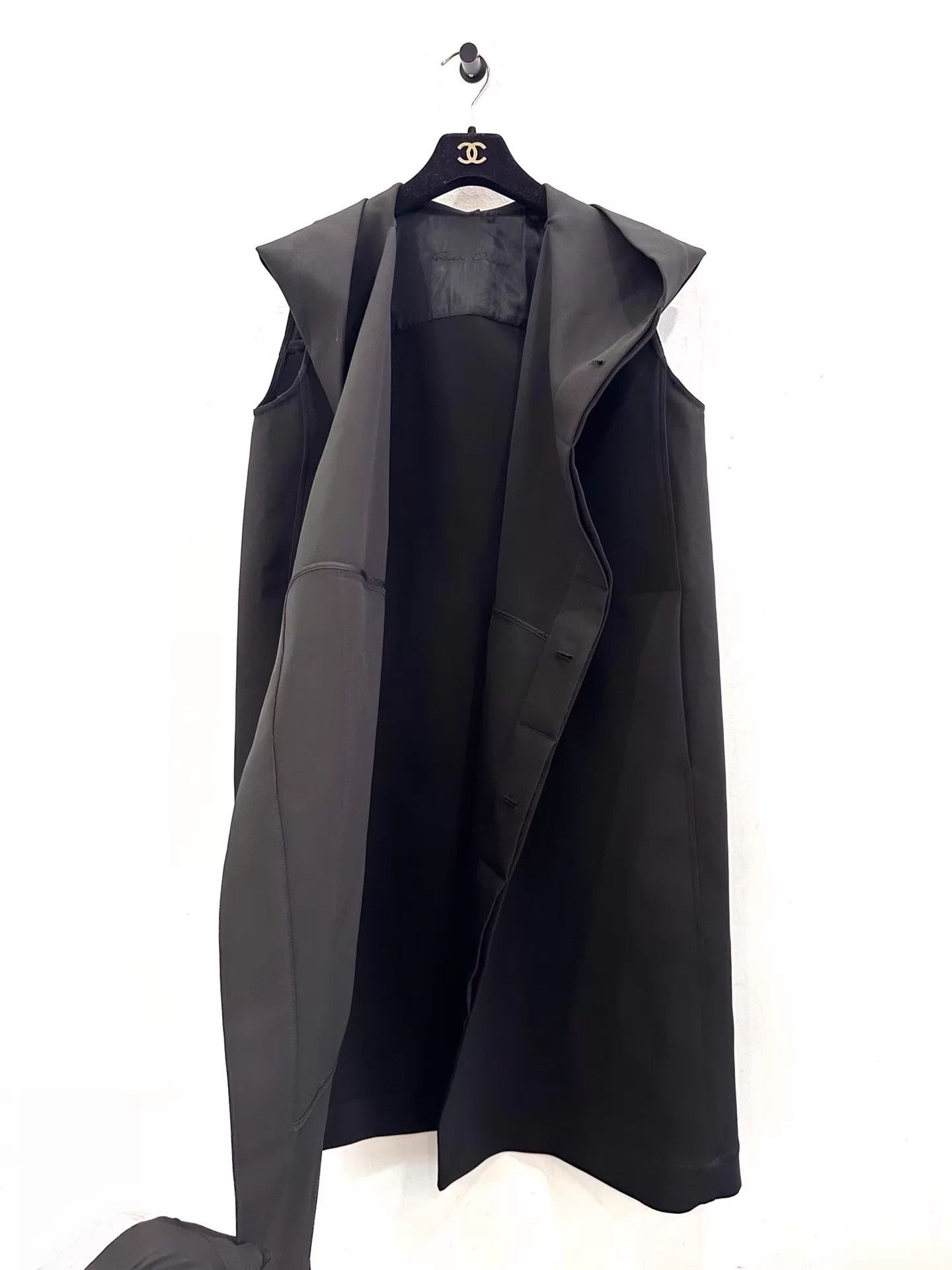 Rick Owens Rick Owens women's black hooded mid-length vest Size XS / US 0-2 / IT 36-38 - 3 Thumbnail
