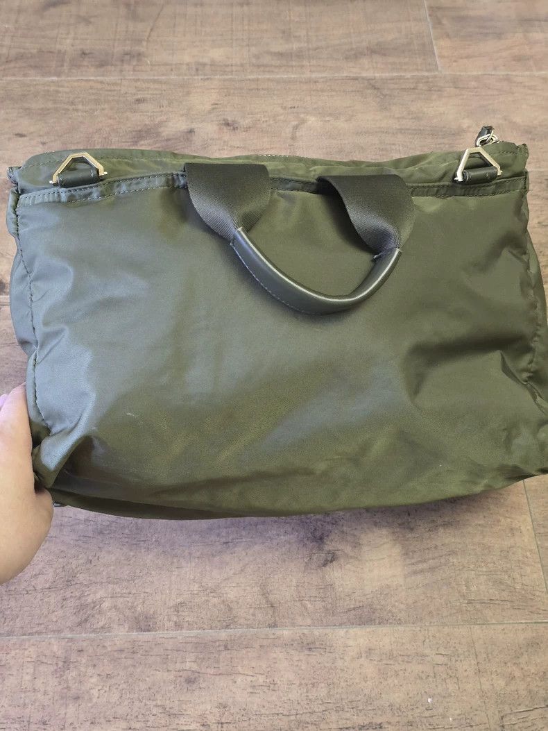 Givenchy Givenchy Military Green Messenger Bag Size ONE SIZE - 4 Thumbnail