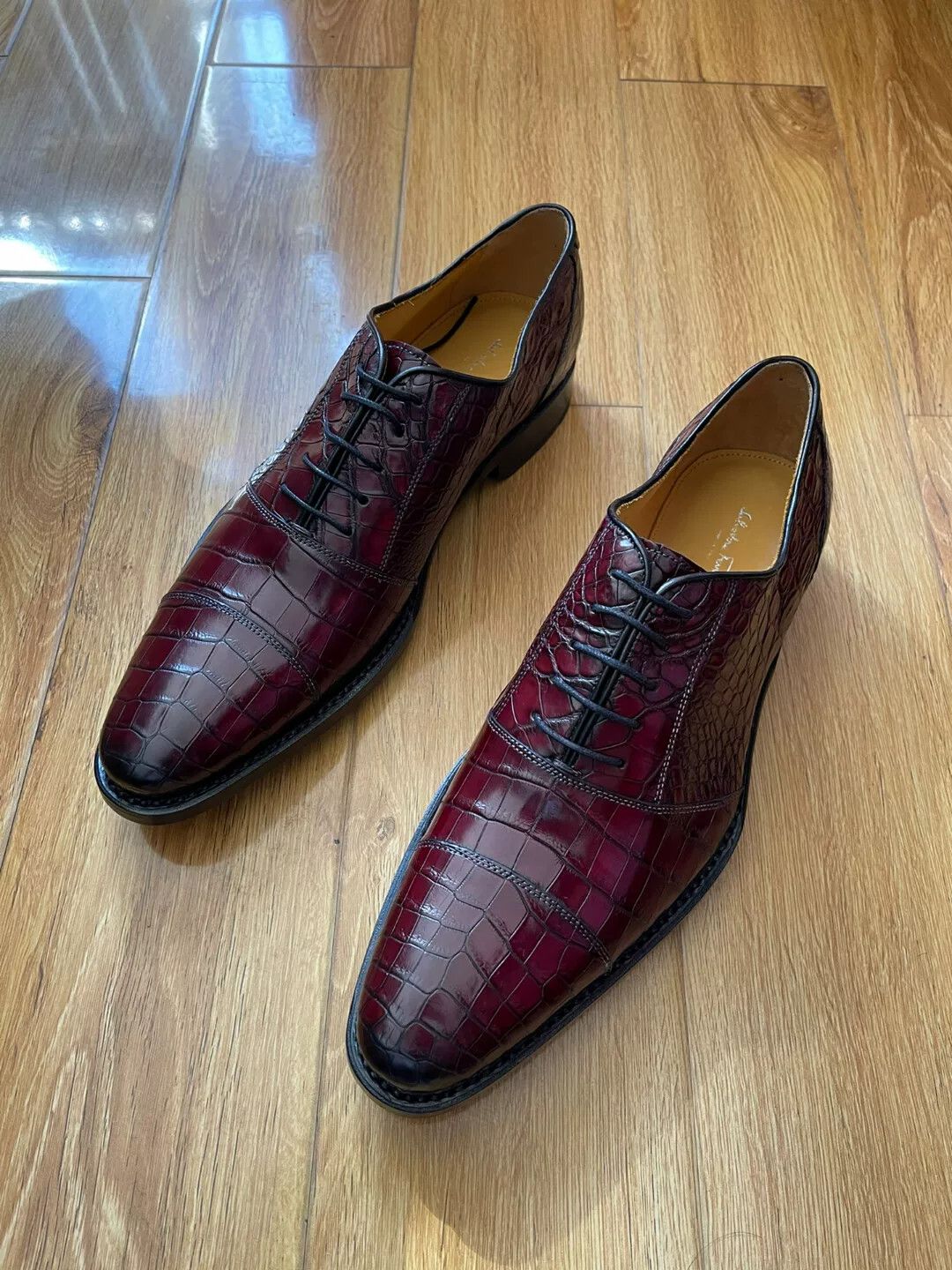 Other Custom Men's Wine Red Crocodile Shoes Size US 9 / EU 42 - 1 Thumbnail