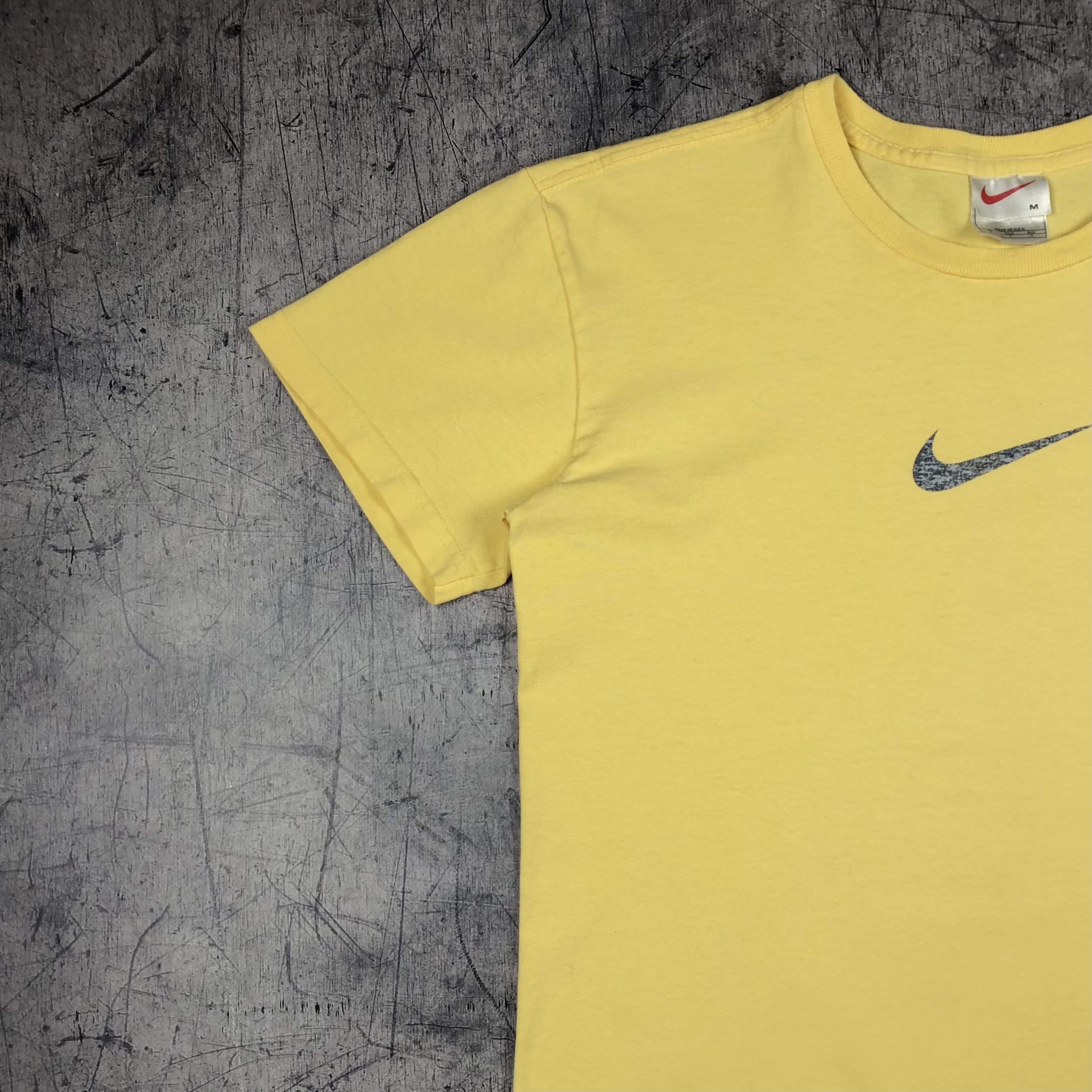 Nike Vintage Nike USA Graphic Swoosh Tee Size M / US 6-8 / IT 42-44 - 7 Thumbnail