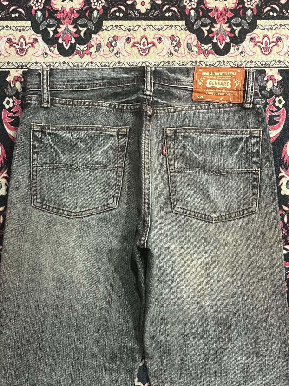 Japanese Brand Vintage Japanese Brand G.L Heart Grey Faded Washed Jeans Size US 29 - 6 Thumbnail