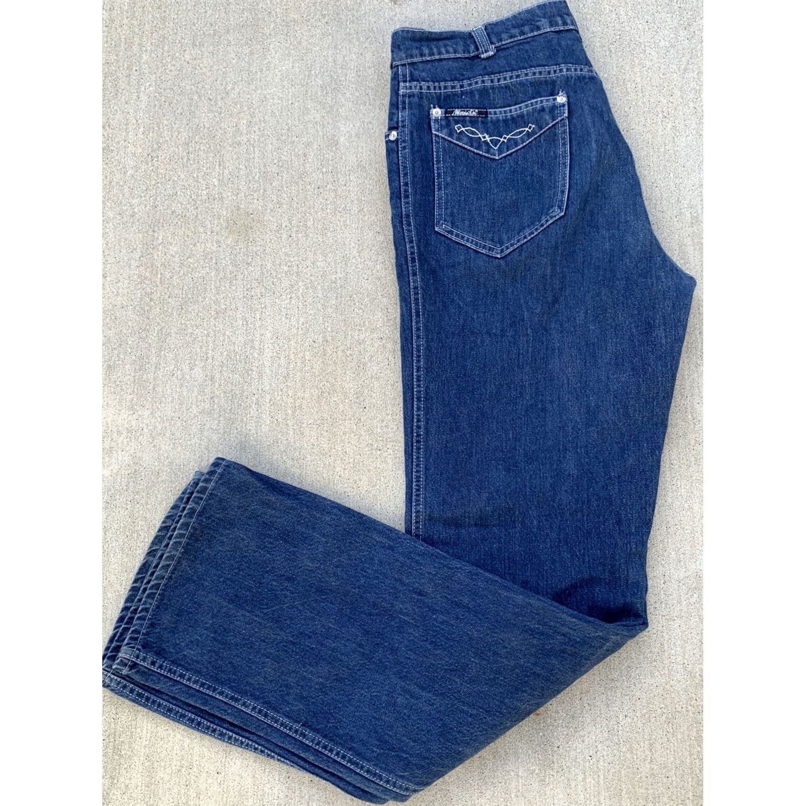 Levi's VINTAGE Levi’s Jeans 34 Regular 34 Inseam Blue Denim 5-Pocket Hippie Groovy 70s 80s Mens Jeans Size US 34 / EU 50 - 3 Thumbnail