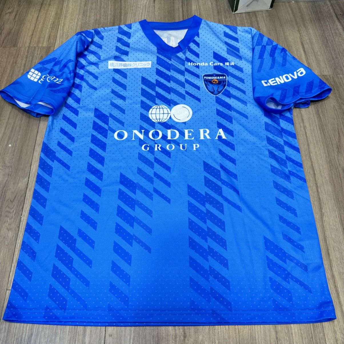 Japanese Brand Yokohama FC supporter jersey Size US L / EU 52-54 / 3 - 1 Thumbnail