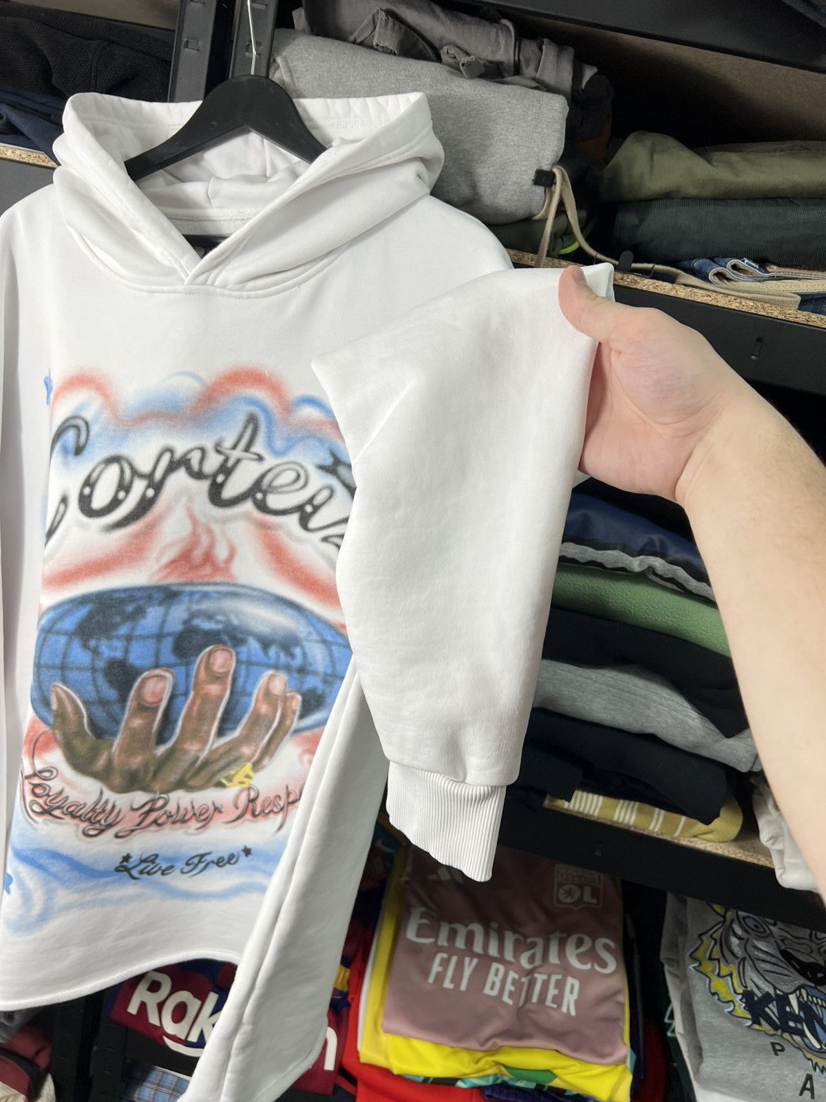 Corteiz Corteiz x Barriers Hoodie White Size XL Airbrush Graphic Size US XL / EU 56 / 4 - 10 Thumbnail