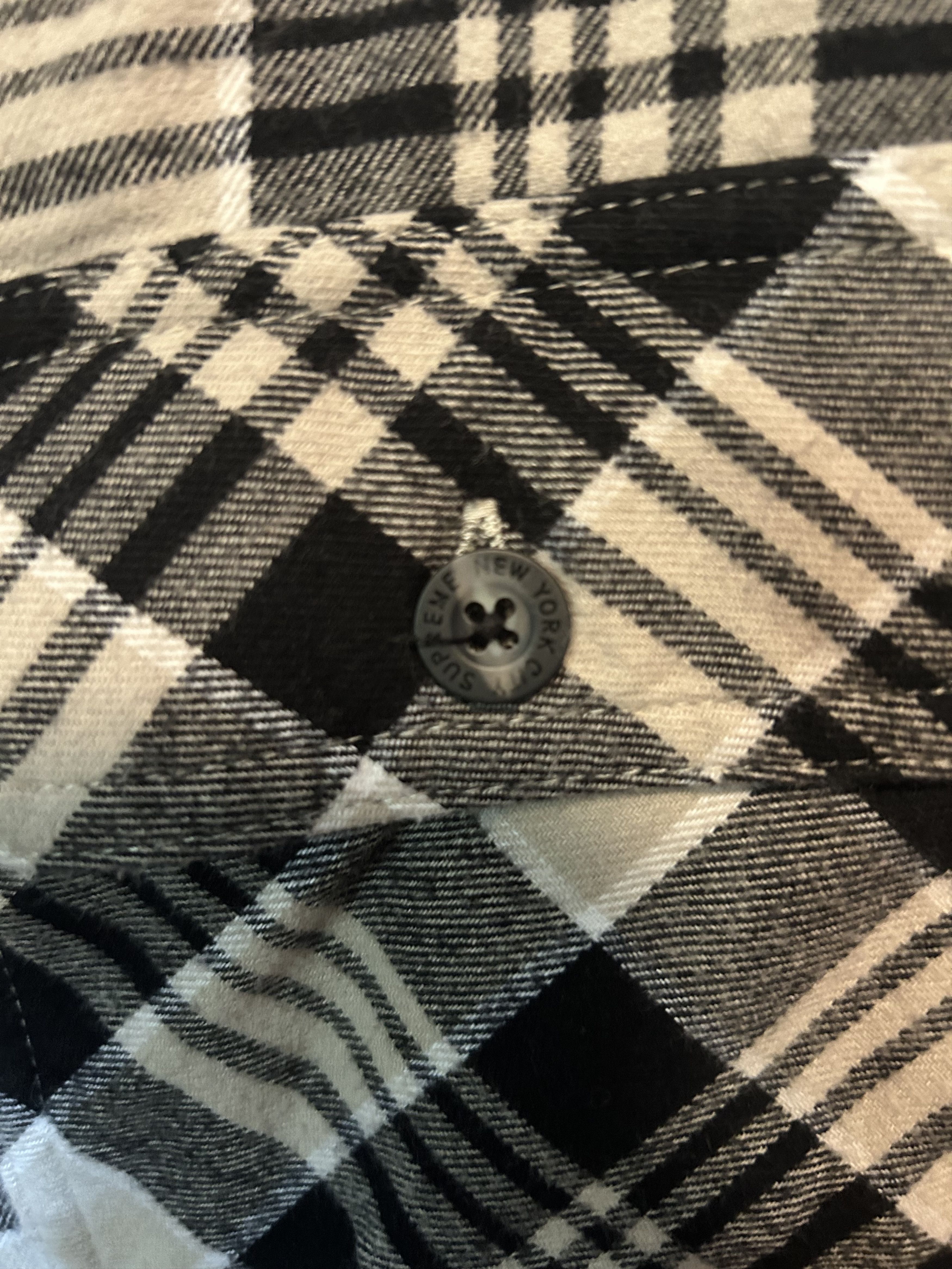 Supreme Supreme flannel hoodie size Large Size US L / EU 52-54 / 3 - 3 Thumbnail
