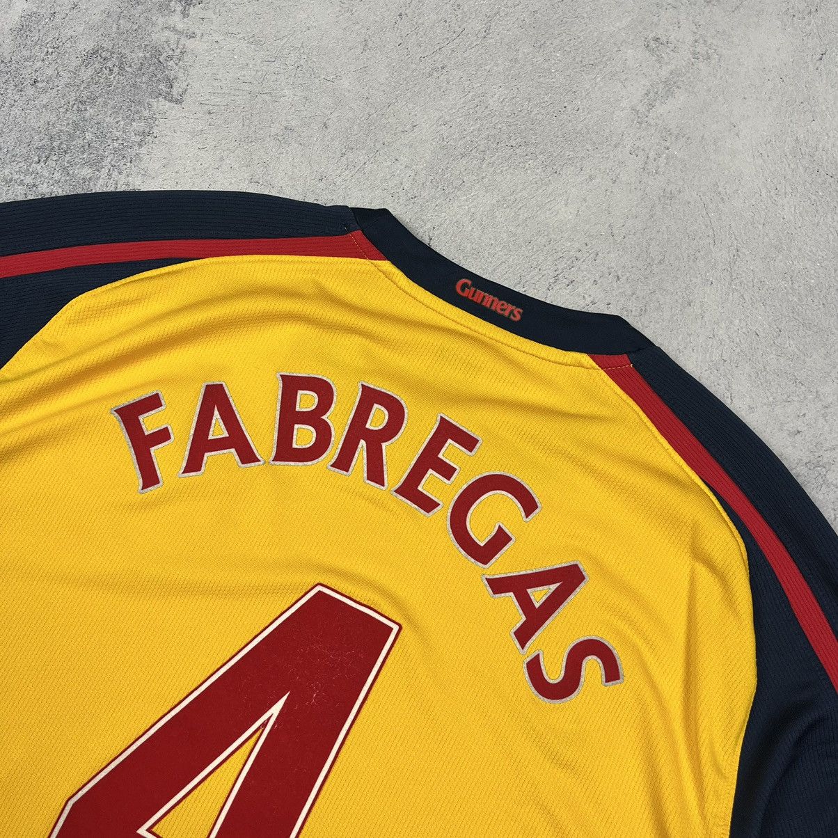 Nike Vintage Nike FC Arsenal Fabregas #4 rare soccer jersey 08/09 Size US XL / EU 56 / 4 - 13 Thumbnail