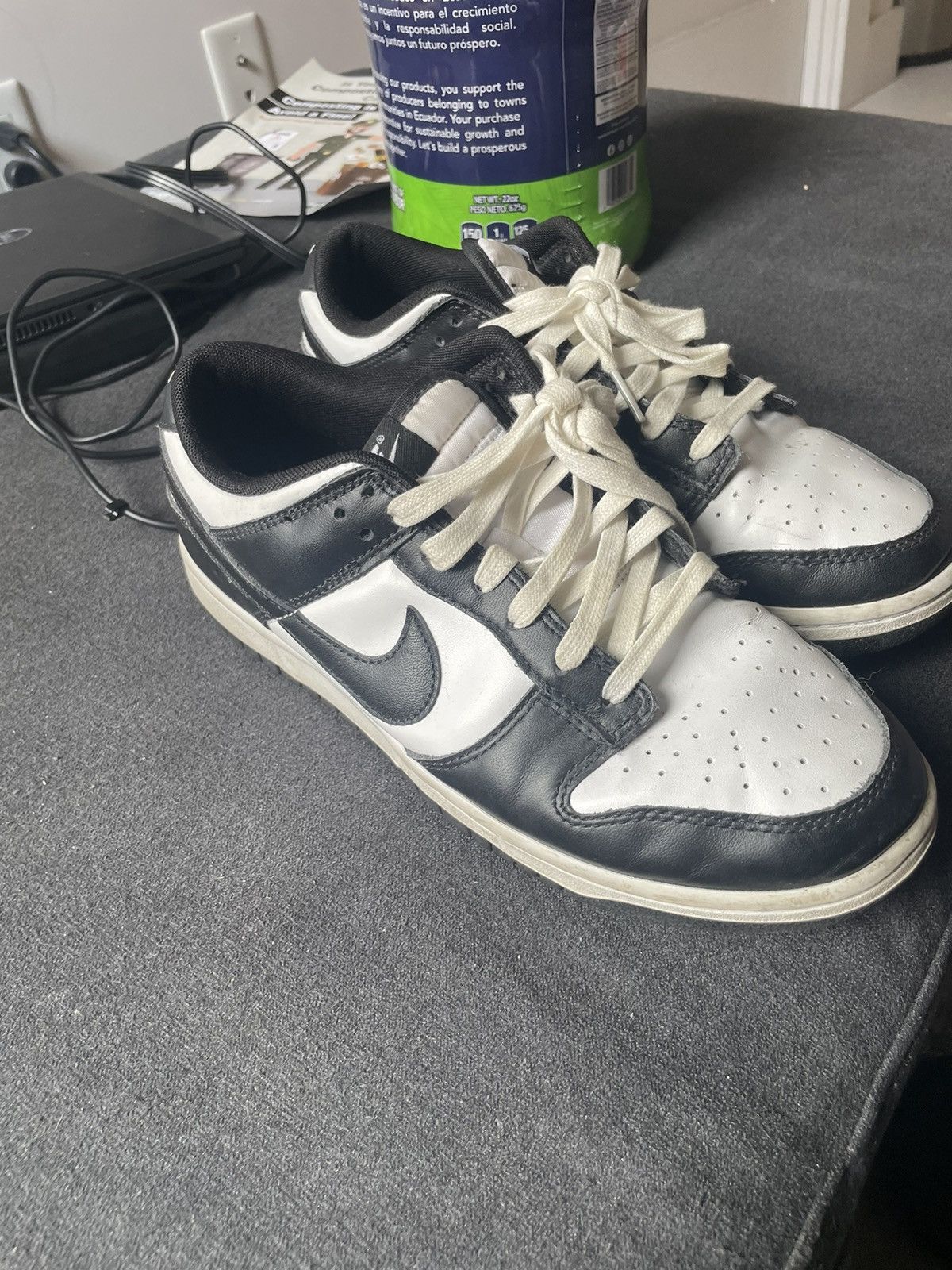 Nike Nike Dunk Low Panda Size US 9 / EU 42 - 1 Thumbnail