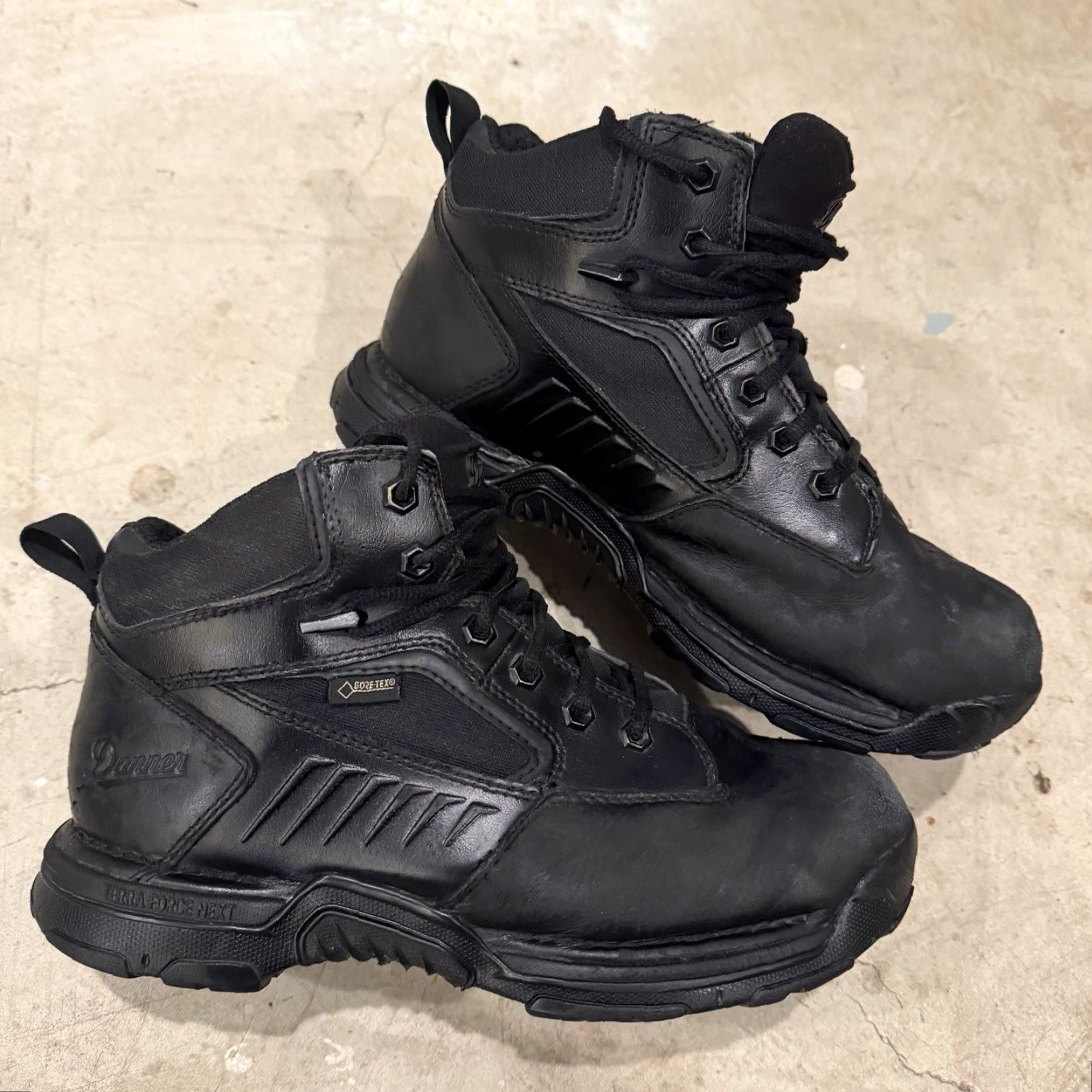 Danner Danner Striker Bolt Boot 4.5" Mens Size 9 GTX Law Enforcement Work Biker Boots Size US 9 / EU 42 - 2 Thumbnail