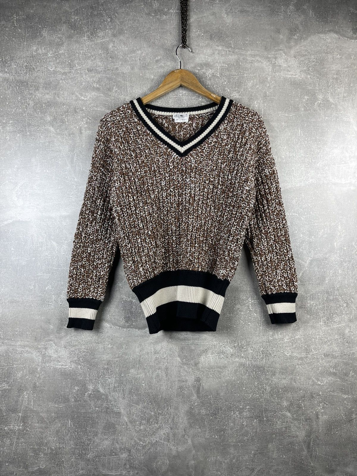 Brunello Cucinelli Brunello Cucinelli for Humanity Cotton/Wool V Neck Sweater Size M / US 6-8 / IT 42-44 - 1 Thumbnail