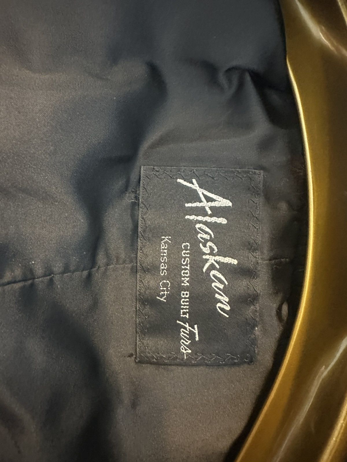 Other 1986 Luxury SAGA Silver Fox Fur Coat – Alaskan Fur Company Size M / US 6-8 / IT 42-44 - 6 Thumbnail