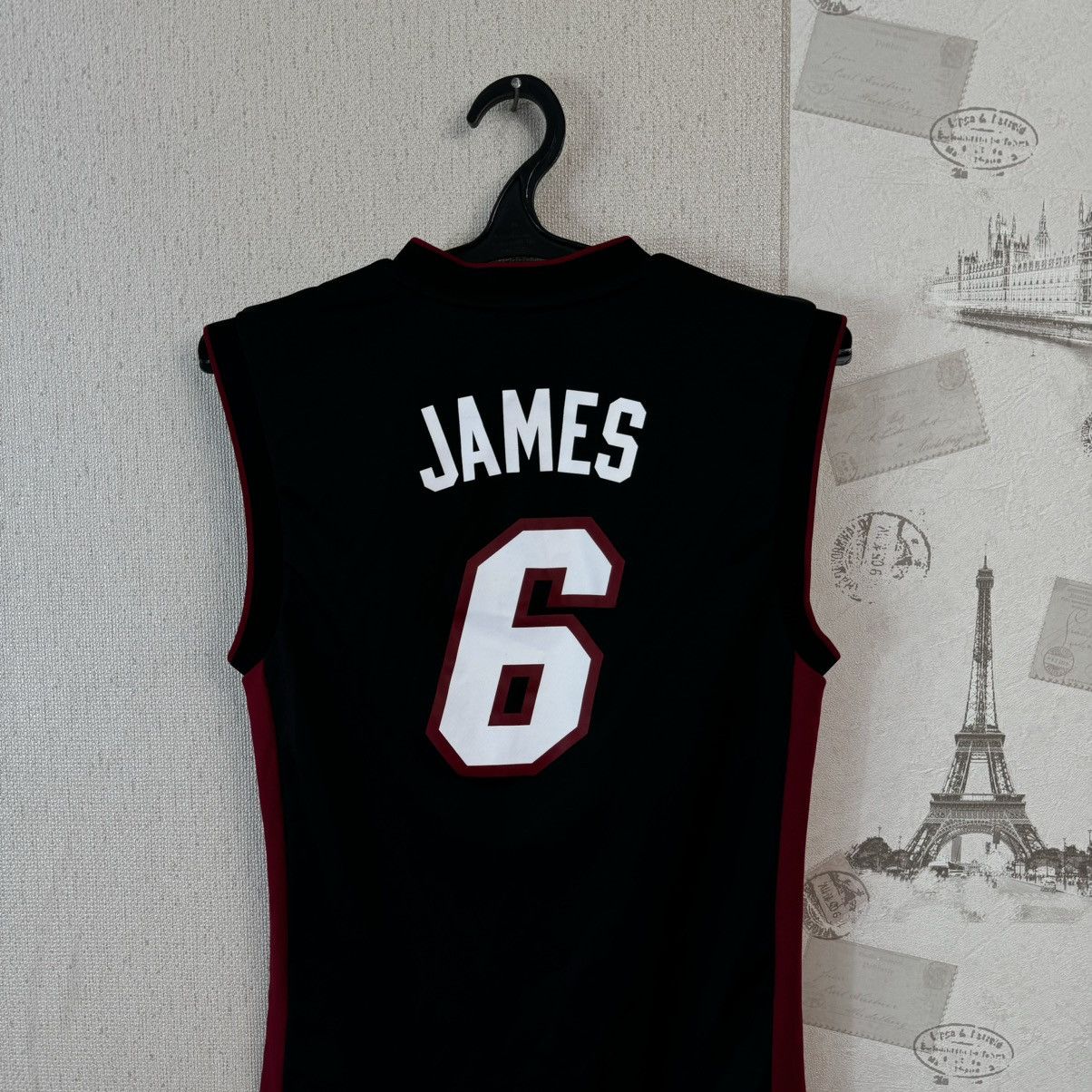 Adidas × NBA LEBRON JAMES #6 MIAMI HEAT ADIDAS SWINGMAN JERSEY NBA XS Size US XS / EU 42 / 0 - 14 Thumbnail