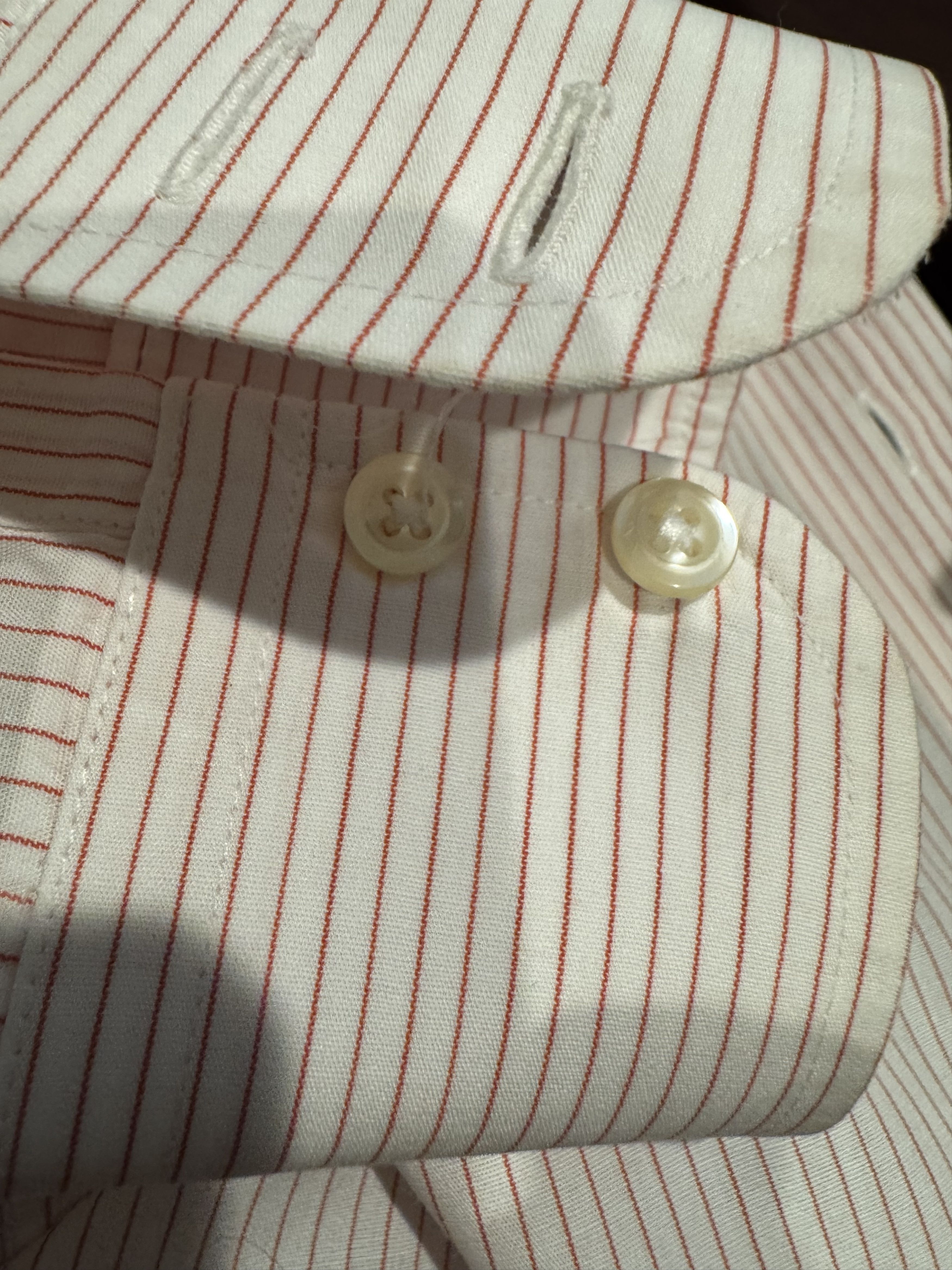 Burberry Dress Shirt. US L. No Defects.