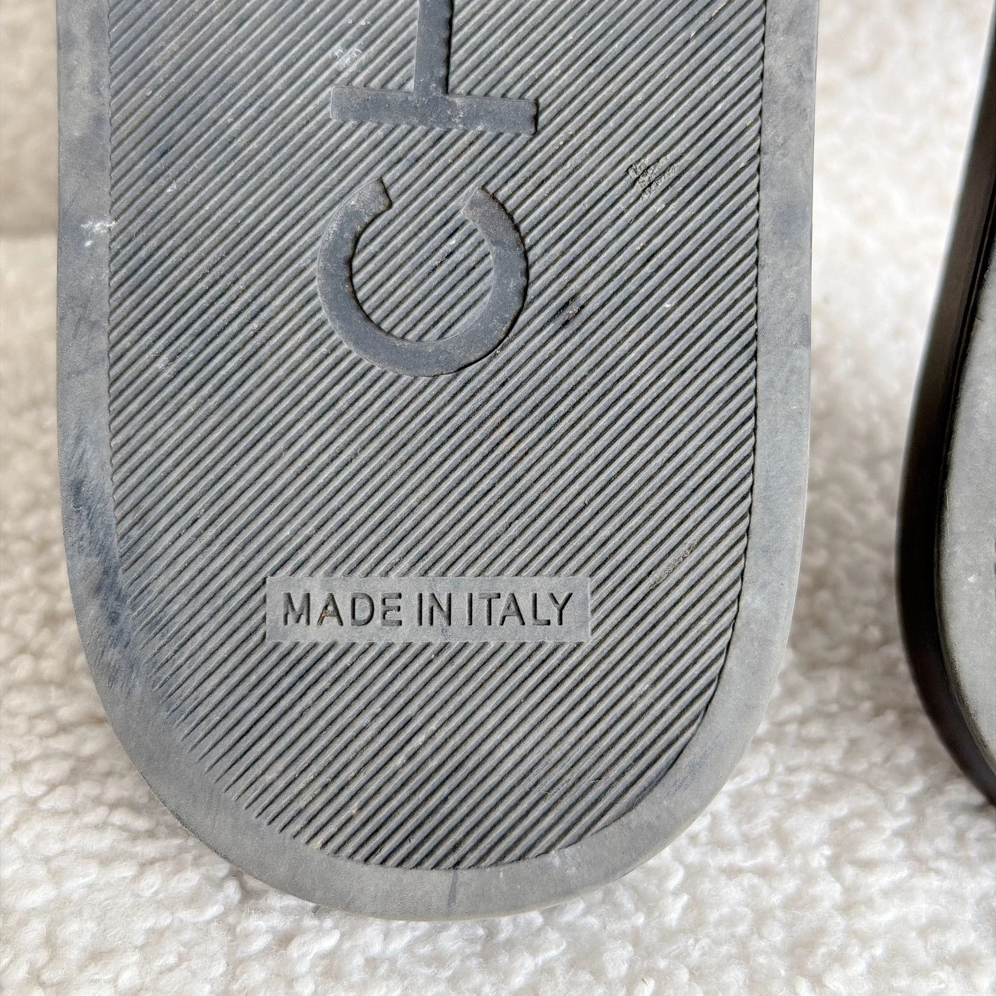 Chanel Chanel CC Chain Slipper 36 Size US 5.5 / IT 35.5 - 7 Thumbnail