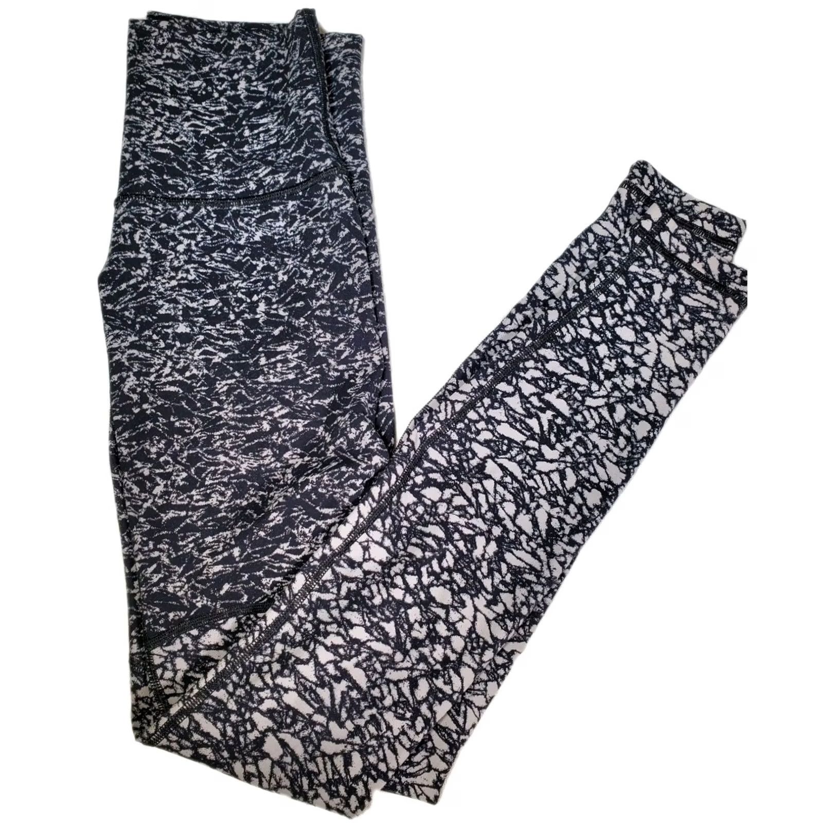 Lululemon Lululemon Compression Womens 6 ice breaker white black Wunder Under Pant Rise Block Women Size 28" / US 6 / IT 42 - 4 Thumbnail