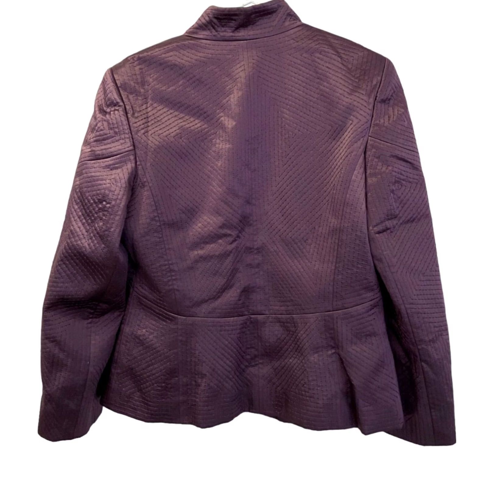 Ellen Tracy Ellen Tracy Blazer Purple 100% Silk Size 10 L/S Button Dress Designer Top Women Jacket Clothing Size L / US 10 / IT 46 - 4 Thumbnail