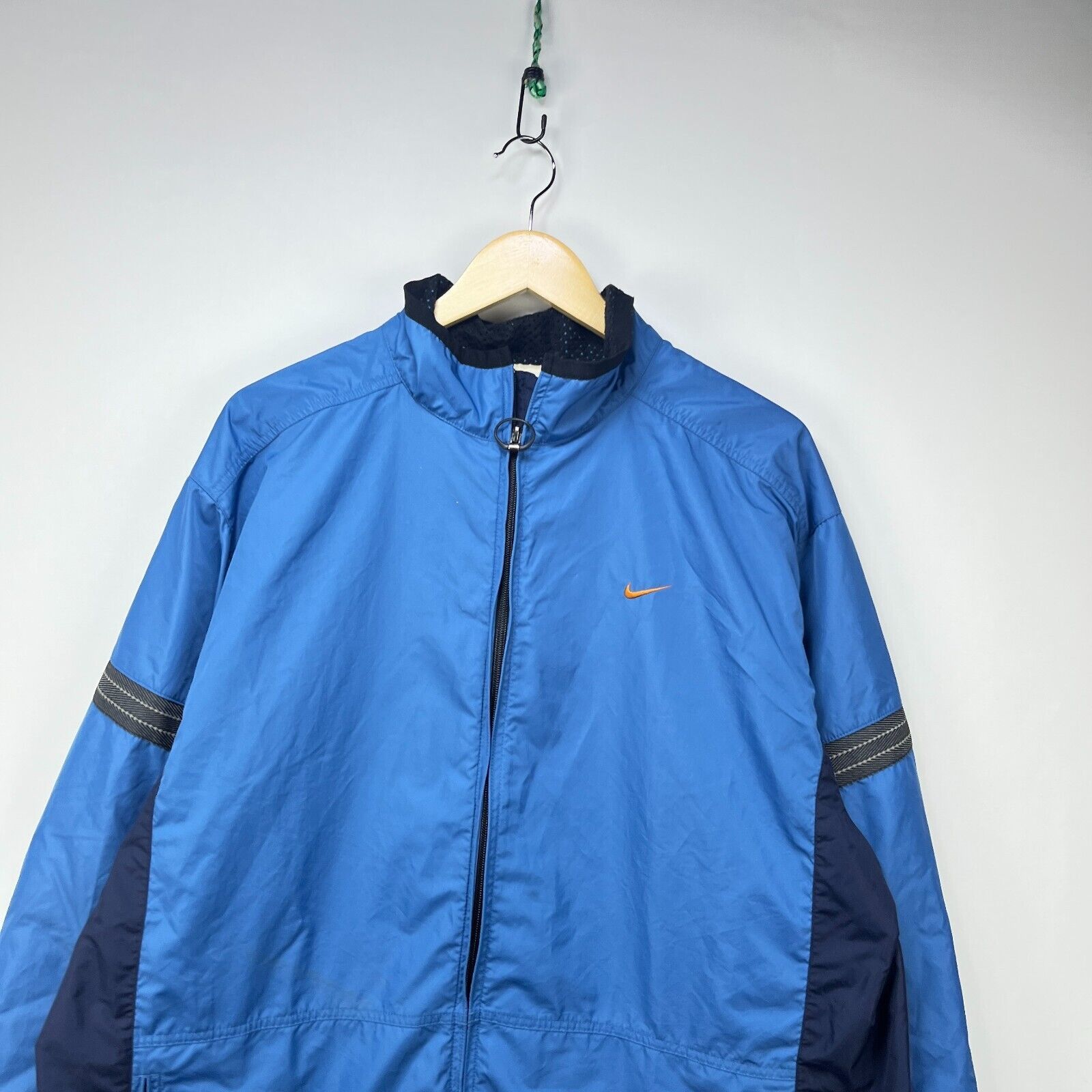 Nike × Vintage Vintage 90s Nike F.I.T. Windbreaker Track Jacket XL Size US XL / EU 56 / 4 - 2 Thumbnail