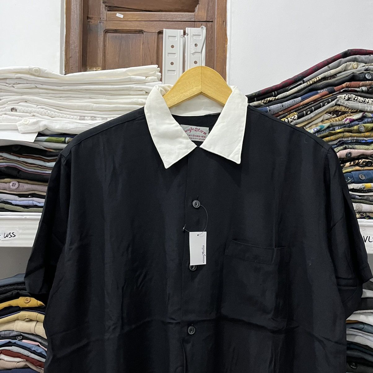 Issey Miyake × Japanese Brand Jungle storm tiger roar embroidered shirt Size US M / EU 48-50 / 2 - 3 Thumbnail