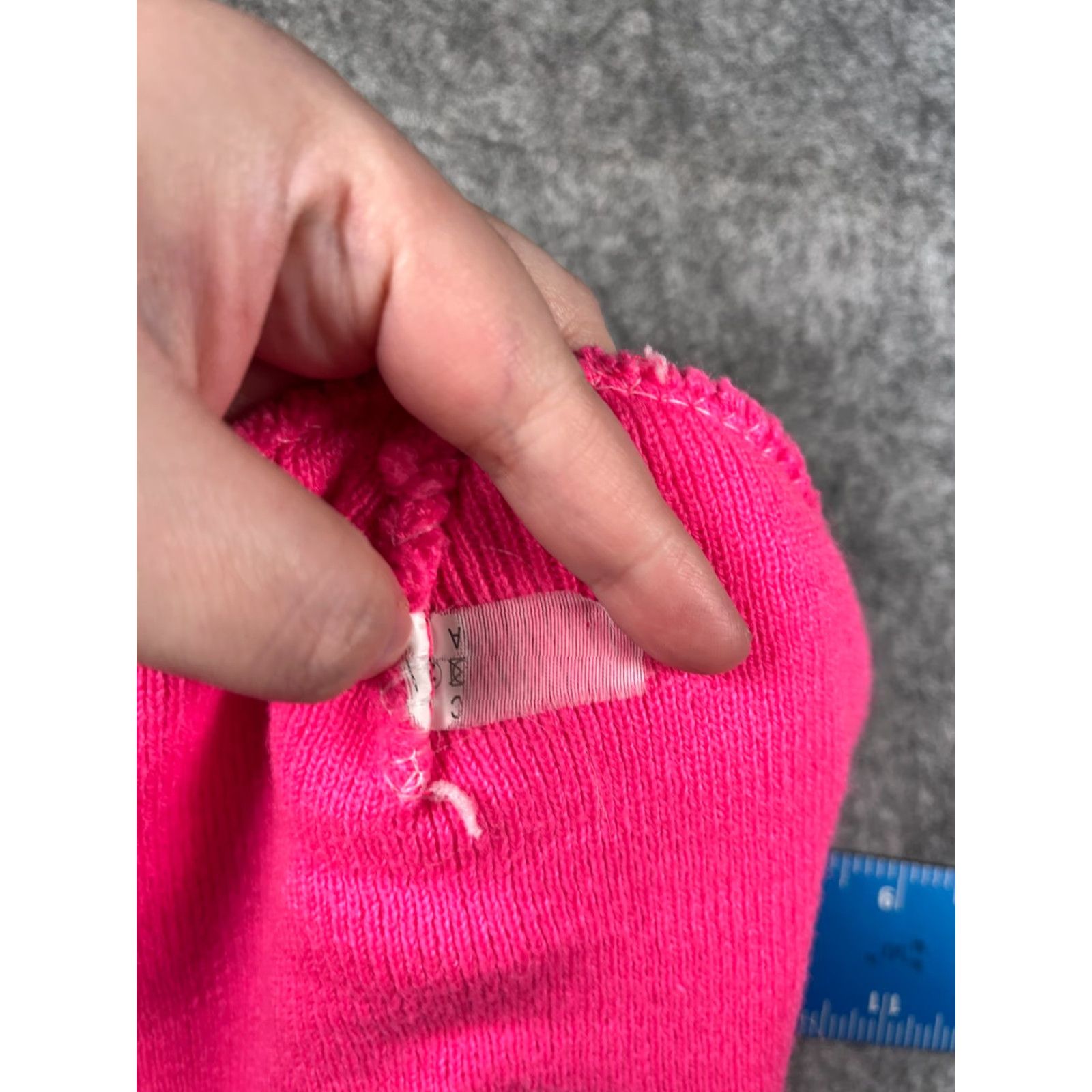 Vintage Beanie Toque Adult One Size Neon Pink Knit Acrylic Ski High Visibility Size ONE SIZE - 7 Thumbnail