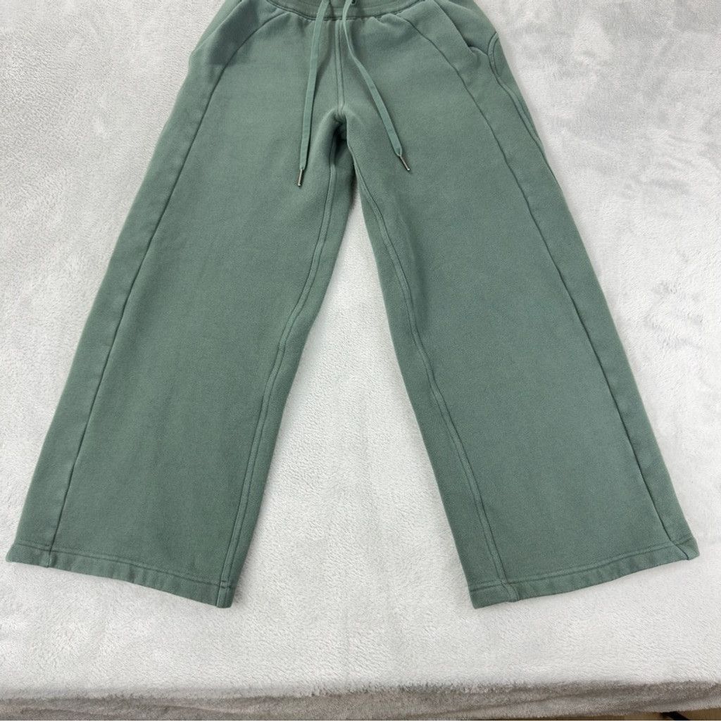 Lululemon Lululemon Women's Size 2 Scuba Mid Rize Wide Leg Pant Size 26" / US 2 / IT 38 - 7 Thumbnail