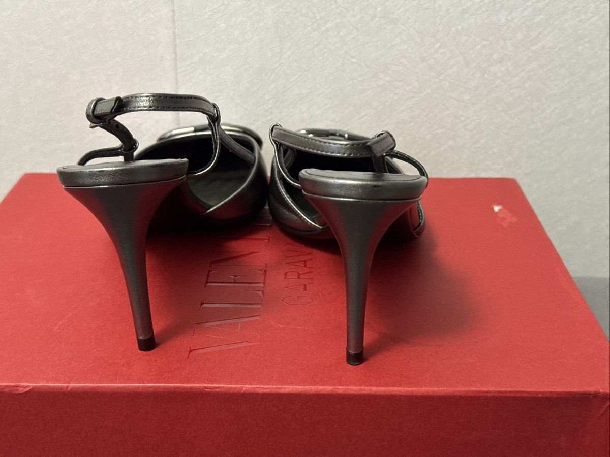 Valentino New Valentino Garavani VLOGO 80 Slingback Pump. 37.5. Size US 7.5 / IT 37.5 - 7 Thumbnail