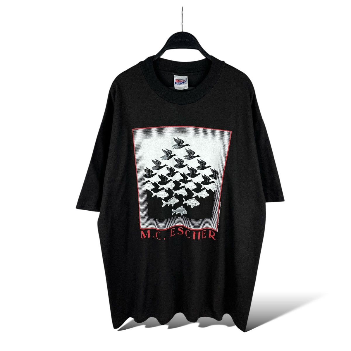 Vintage Vintage MC Escher “Ski & Water” Art T-Shirt Black Size US XL / EU 56 / 4 - 1 Thumbnail