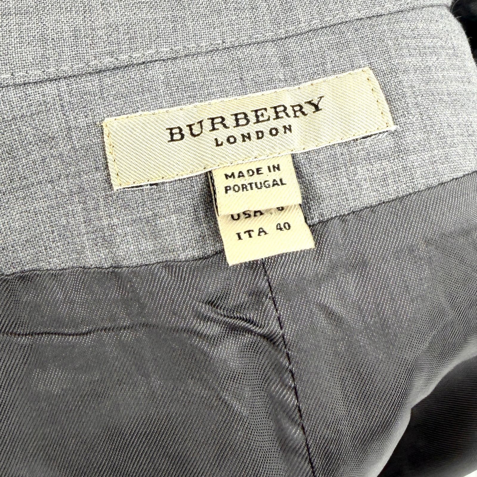 Burberry Vintage Y2K Gray Minimalist Pleated Sleeveless Pencil Dress Size M / US 6-8 / IT 42-44 - 7 Thumbnail